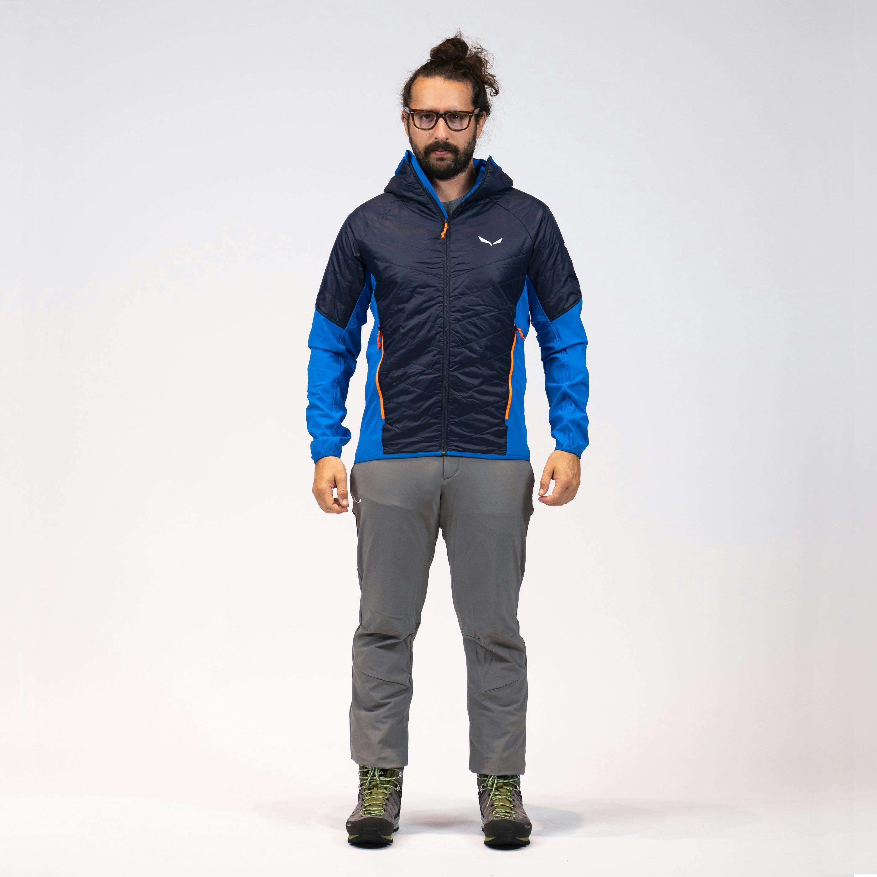 CRODA TWR M HYB JKT on_body image