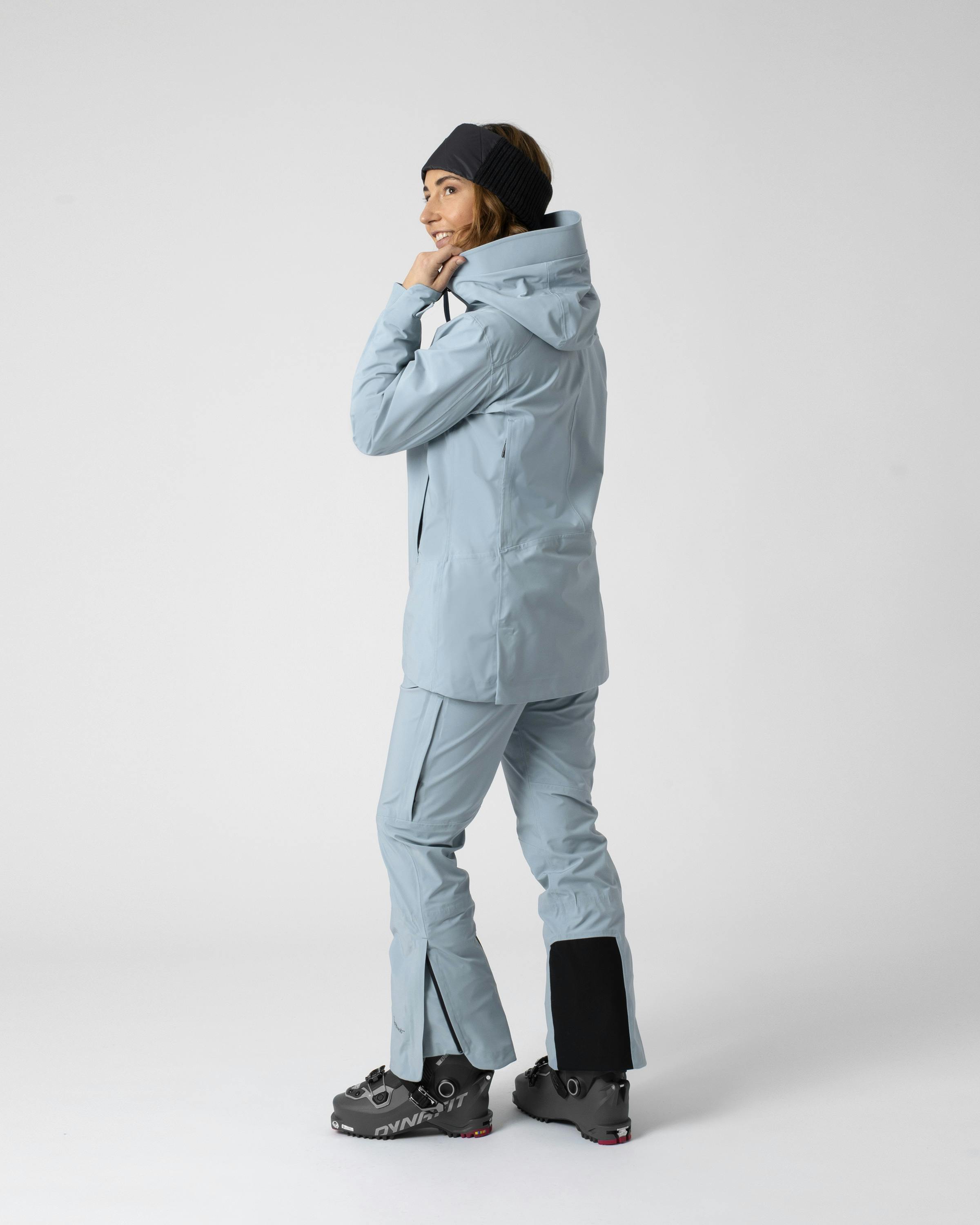 Giada Shell Jacke action_shot image