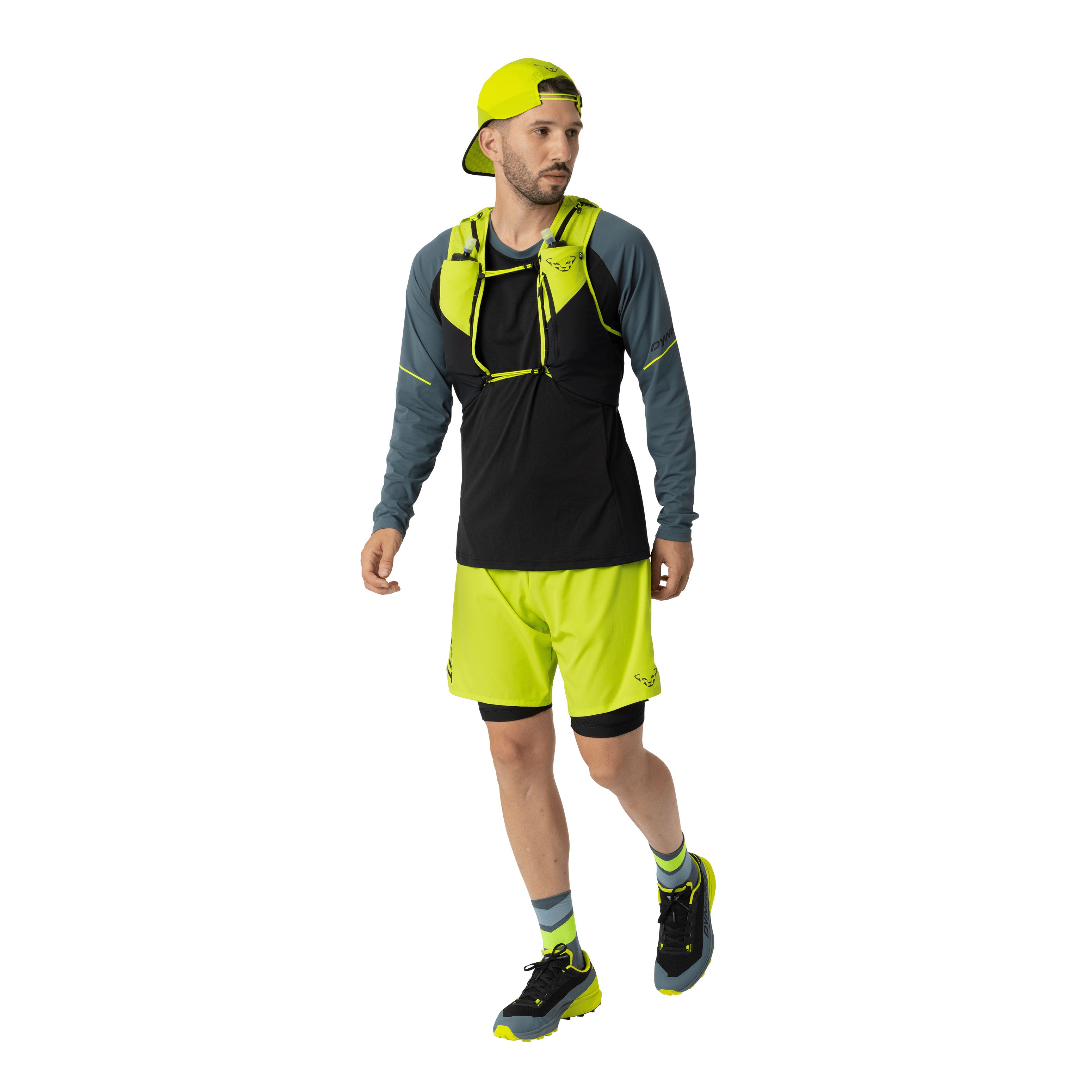 Ultra 12 running vest on_body image