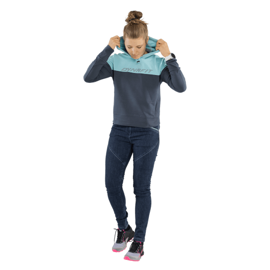 24/7 Hoody Women on_body image