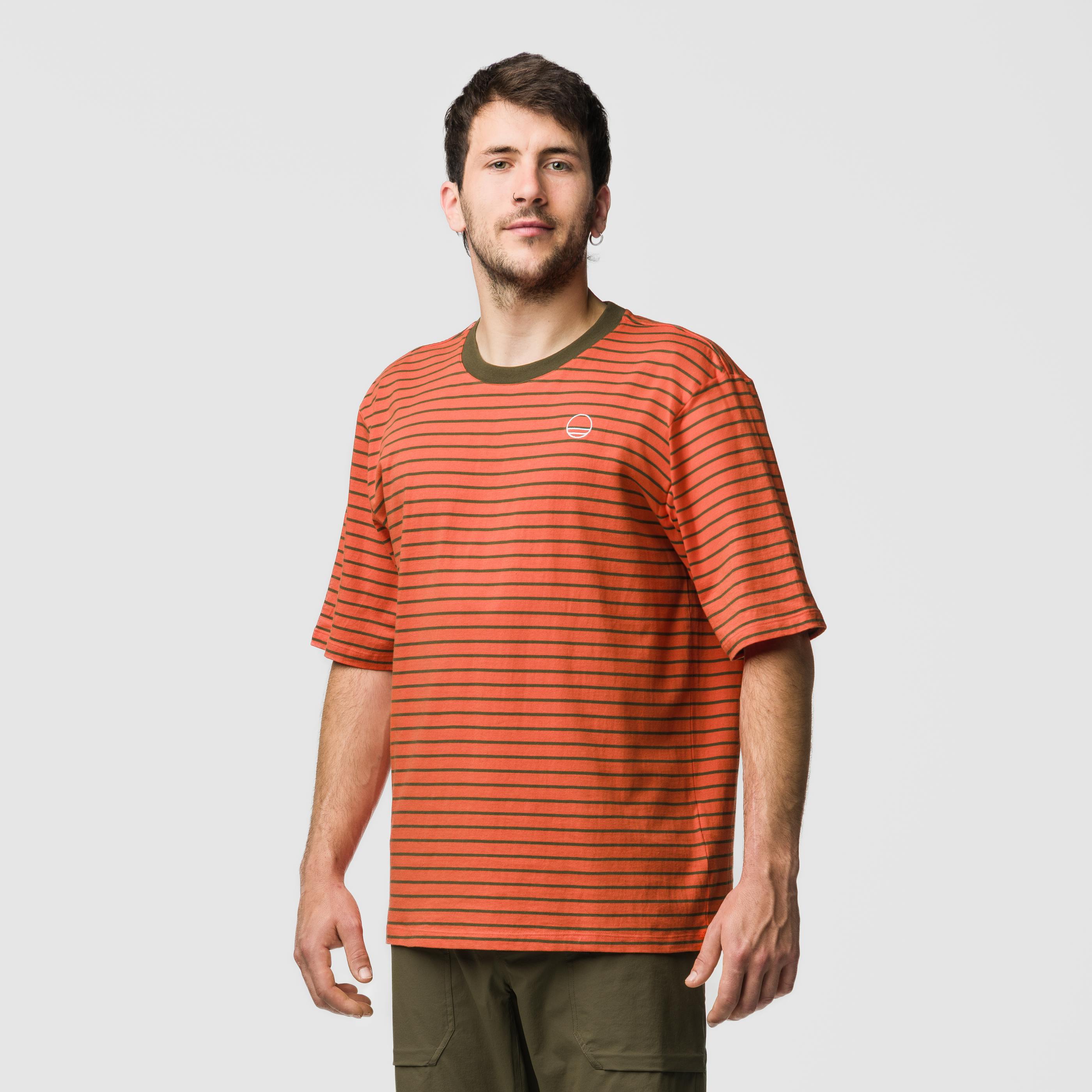 Lines Herren T-Shirt  on_body image