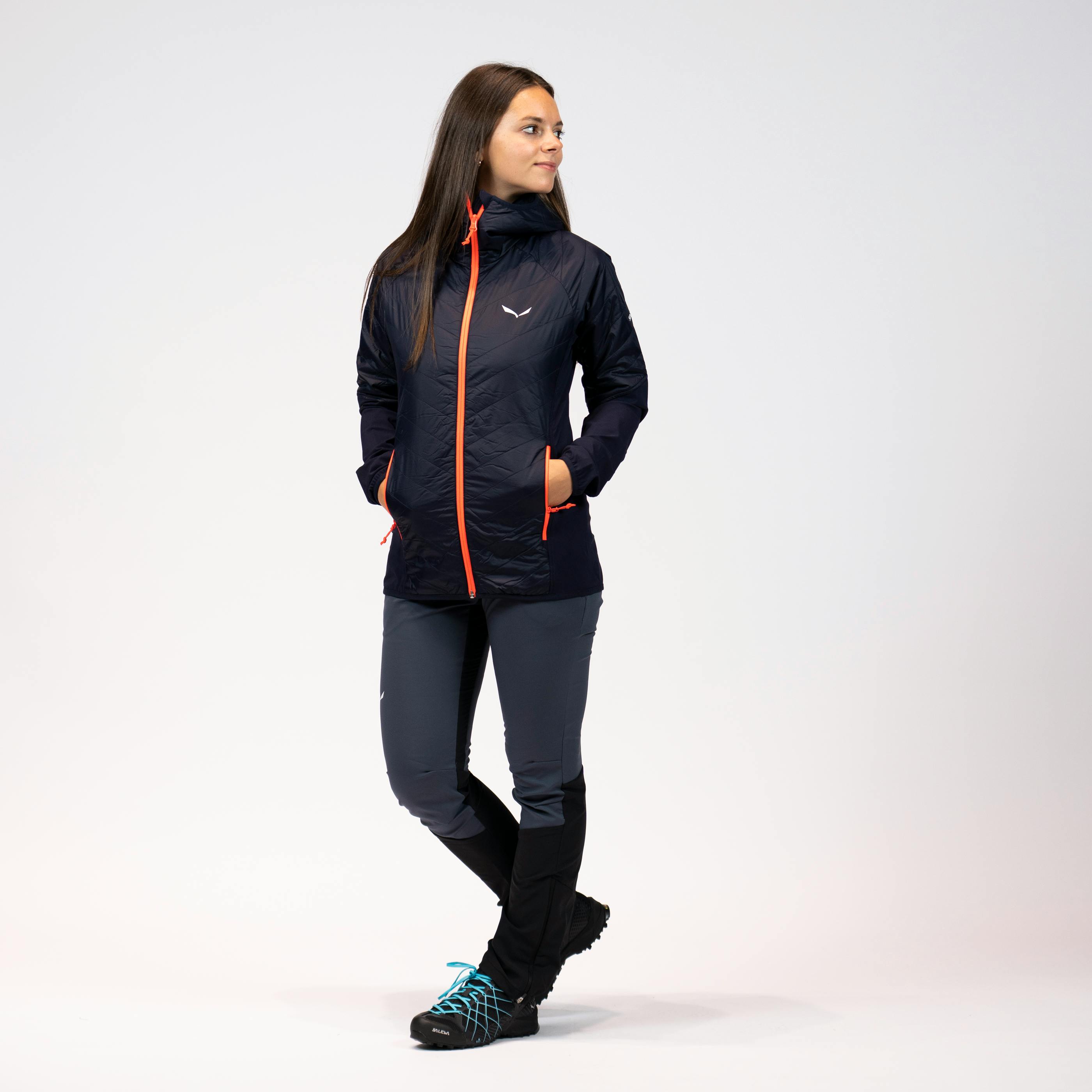 Croda TirolWool® Responsive Veste Hybrid Femme on_body image