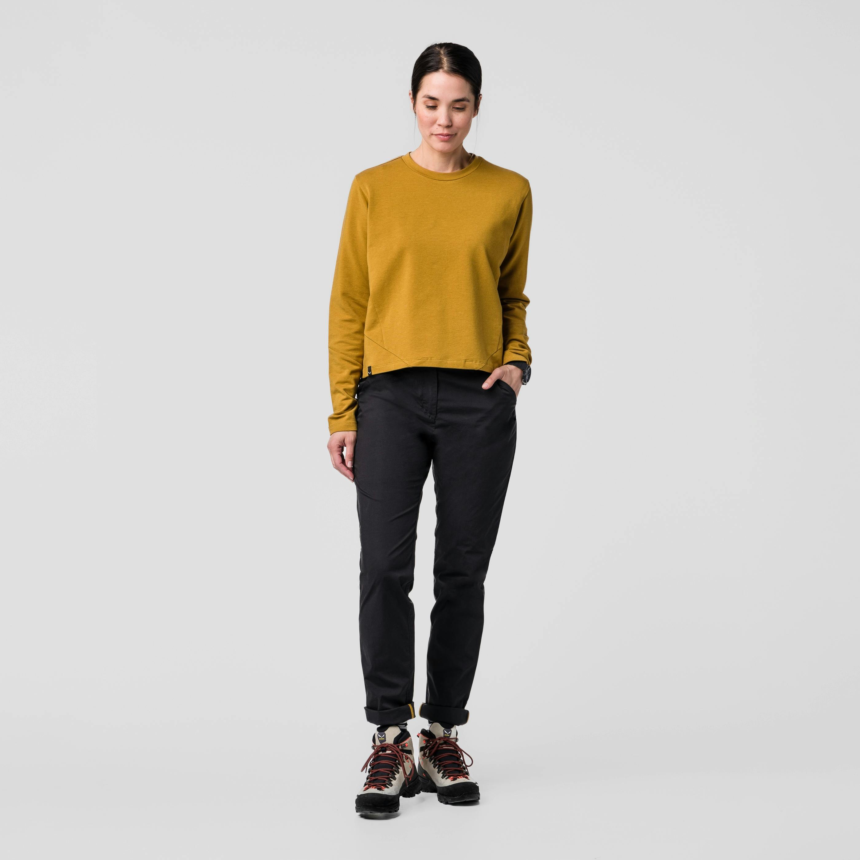 Fanes Dry'Ton Pullover Damen on_body image