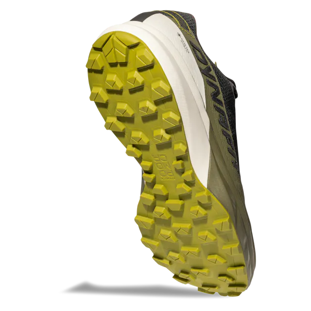 Ultra GTX Running Shoe Men perspective_view image
