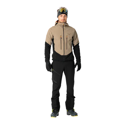 Blacklight Softshell Jacke Herren on_body image