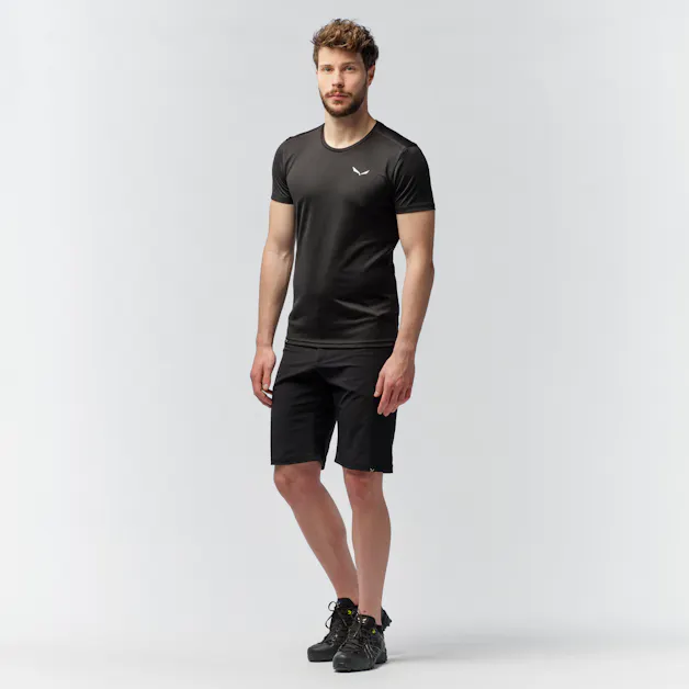 Sporty B 4 Dry'Ton Herren T-Shirt on_body image
