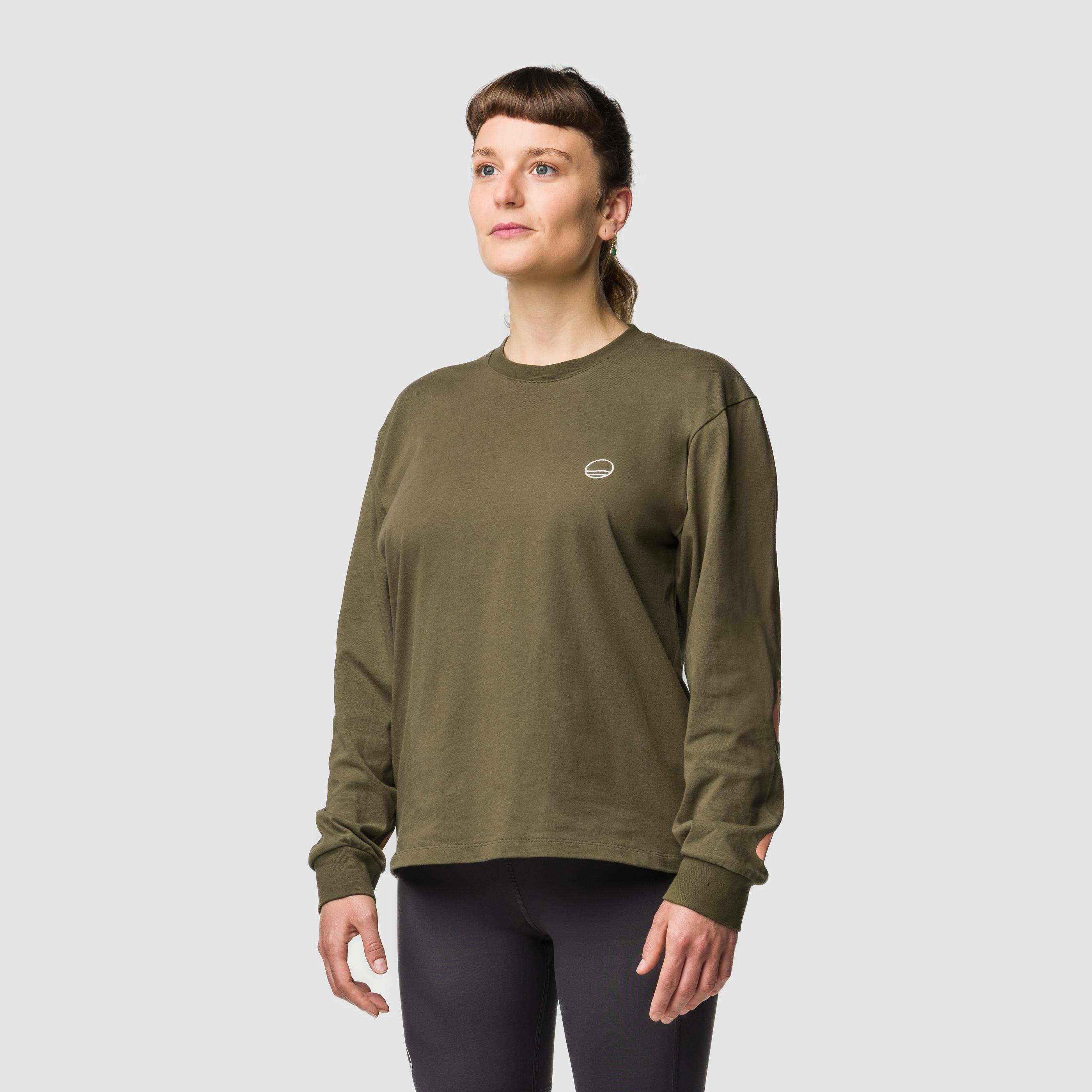 Movement Uni Long Sleeve  on_body image