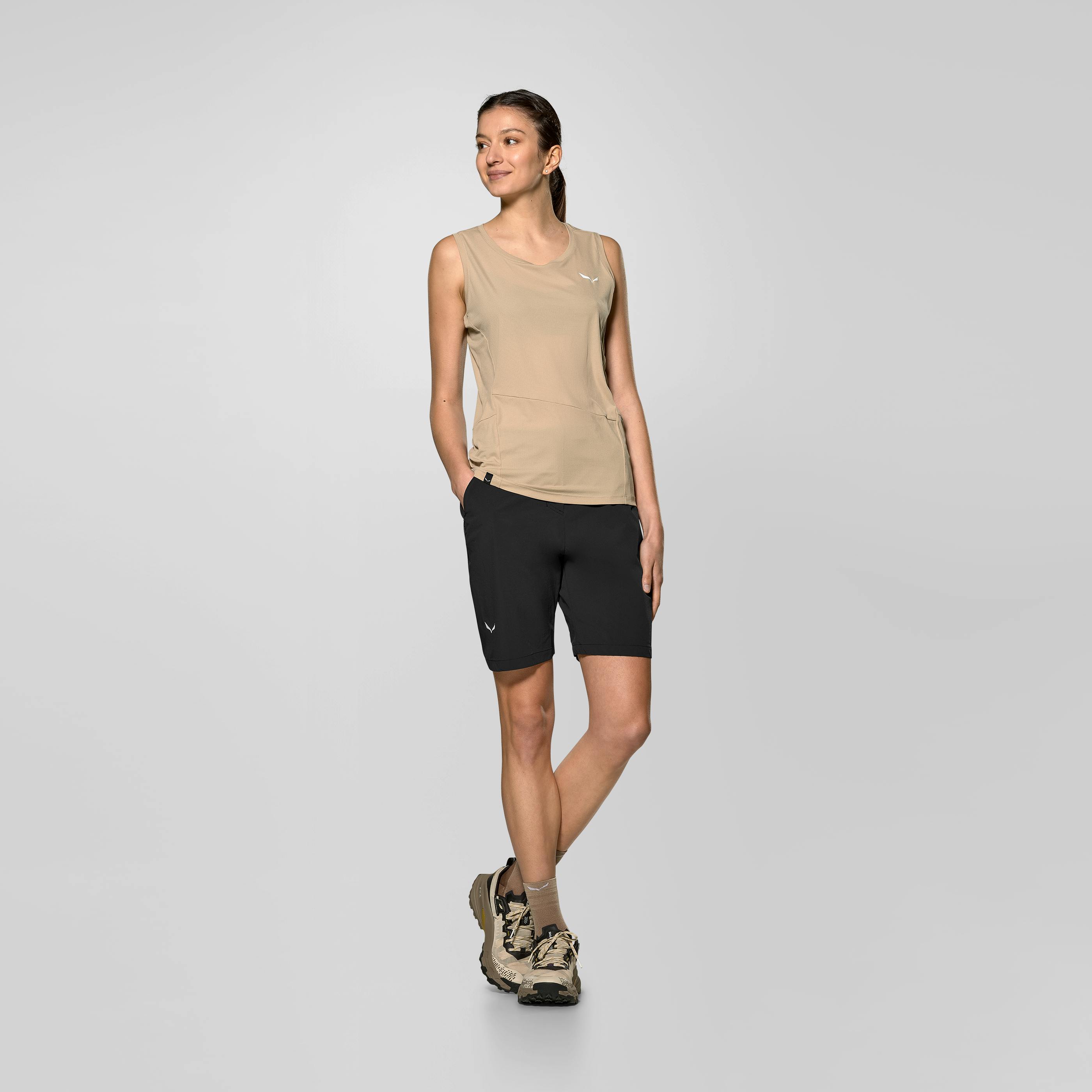 Pedroc 2 Durastretch Shorts Damen perspective_view image