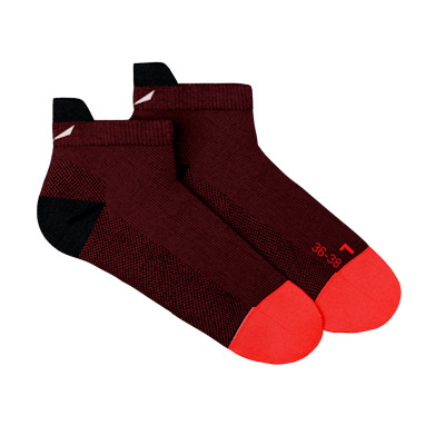 Mountain Trainer Merino Füßlinge Frauen still image