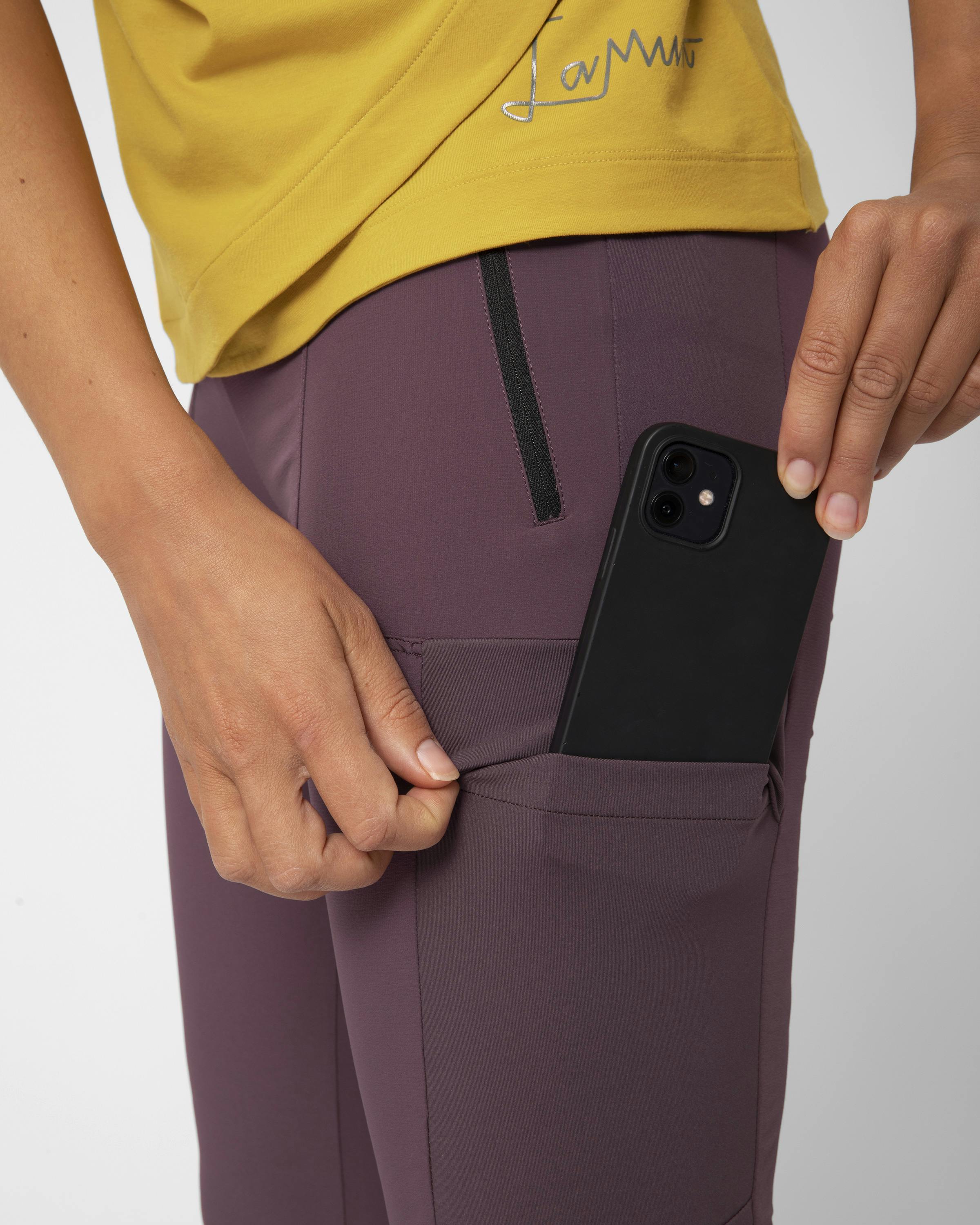 Katharina Pantaloni tech_detail image