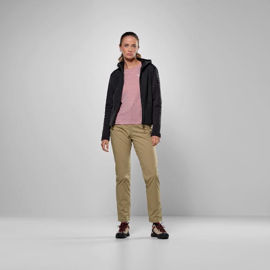 Fanes Sarner Light Hybrid Jacket Women on_body image