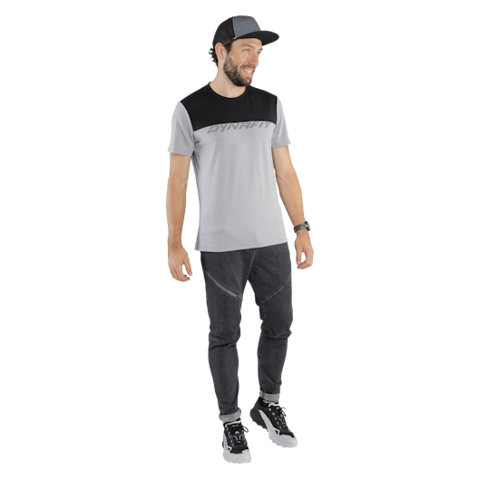 24/7 Jeans Men on_body image