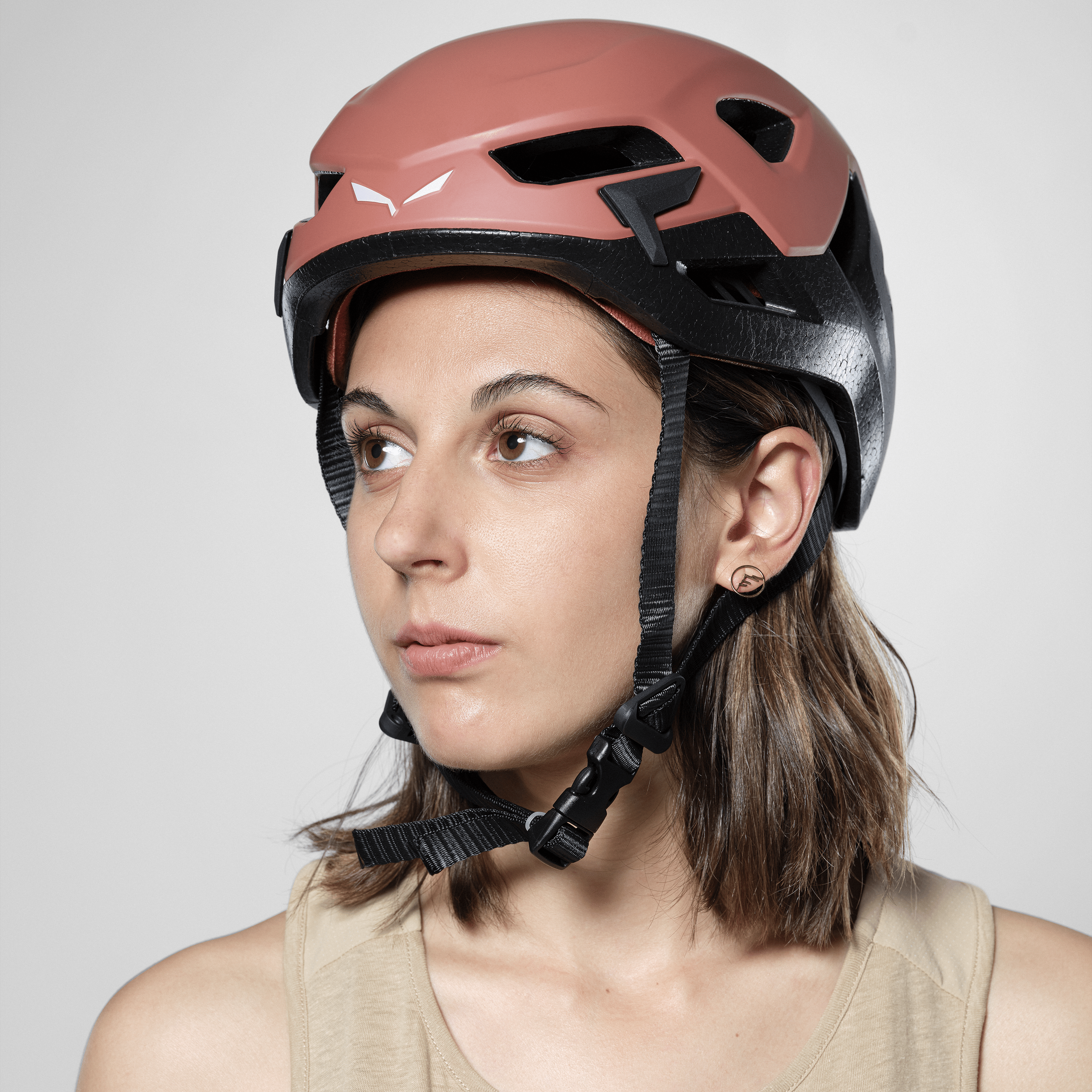 Aria Helmet tech_detail image