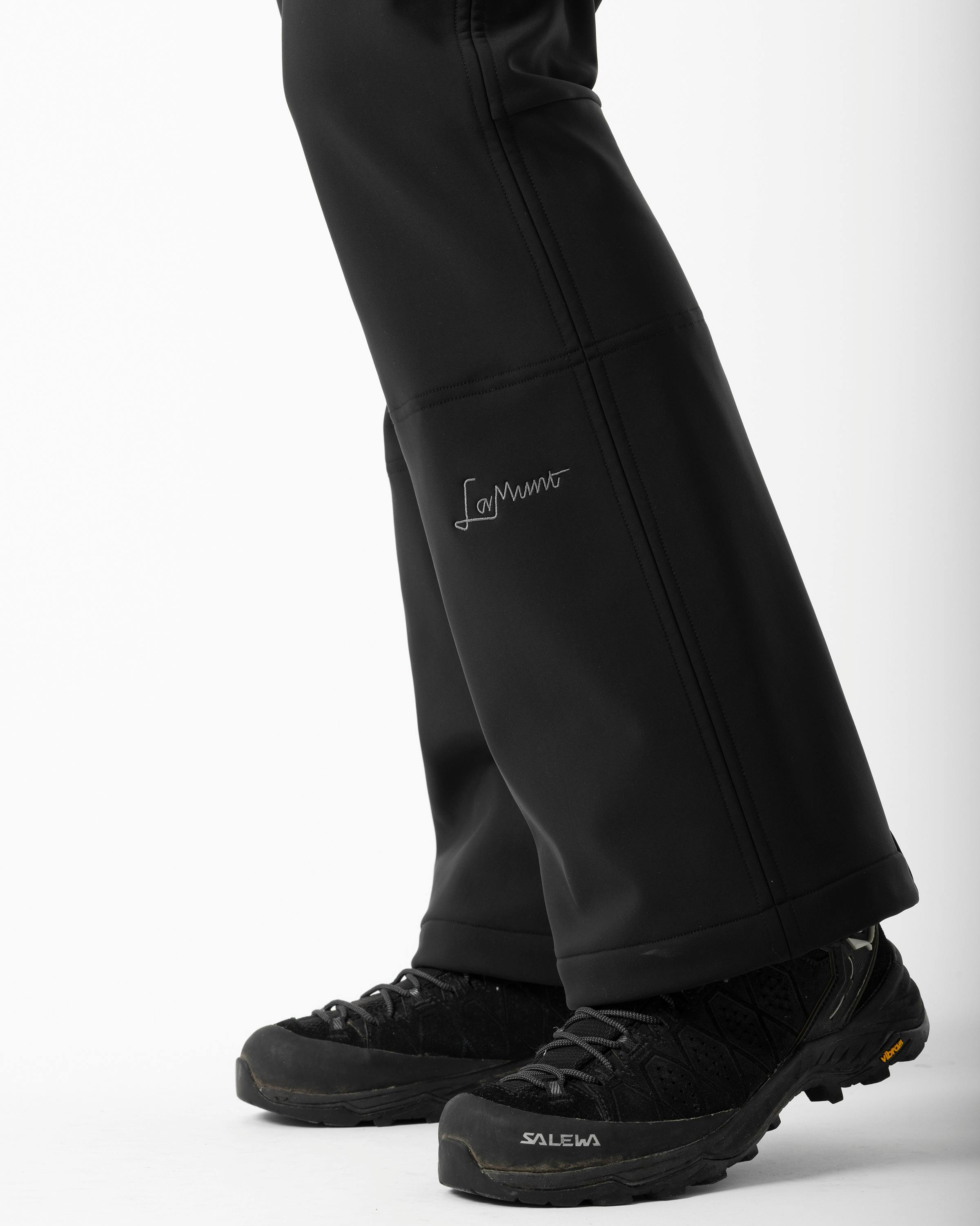 Stefanie Pantaloni in Softshell tech_detail image