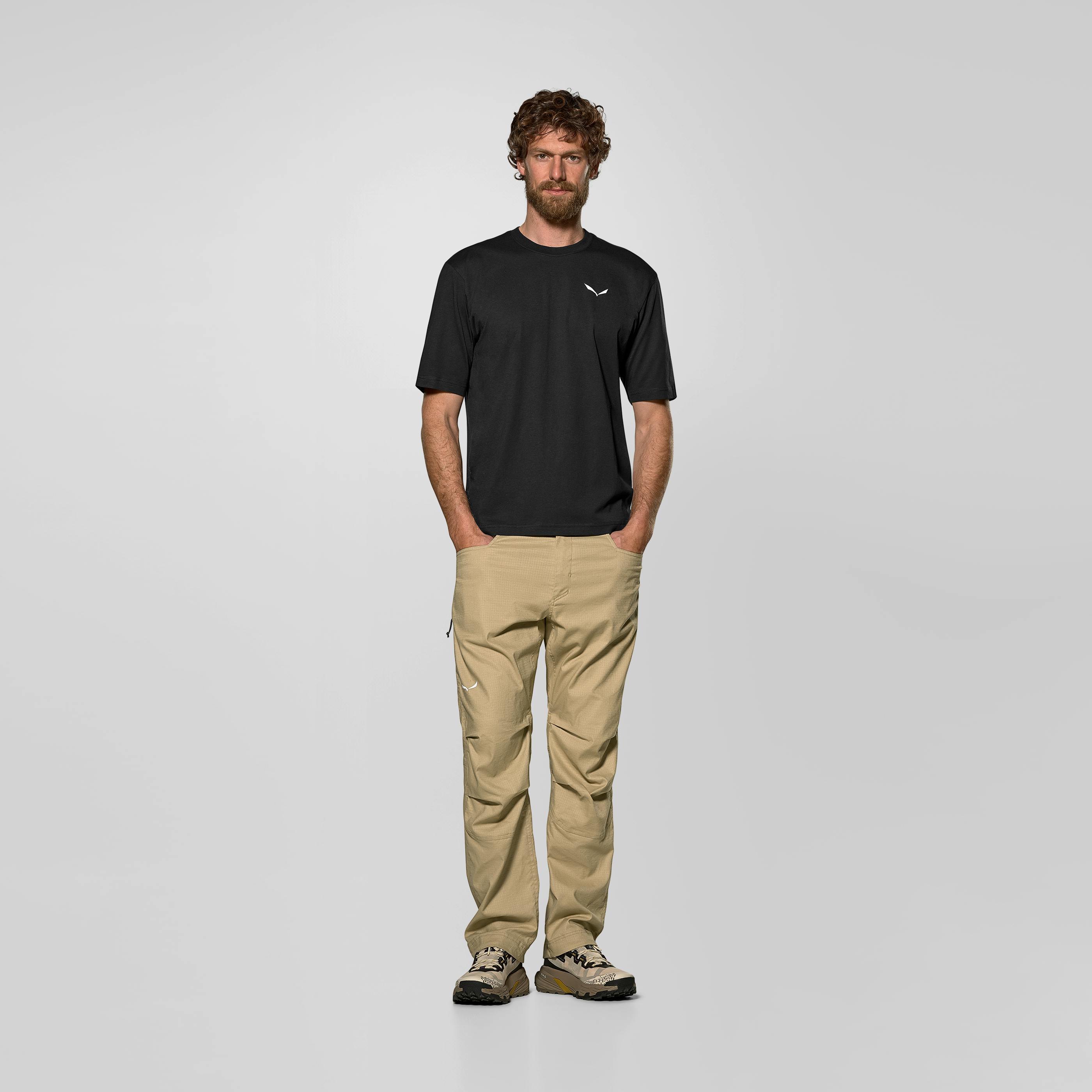 Eagle Loose T-Shirt Herren on_body image