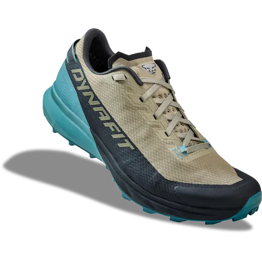 Ultra Running Shoe Men perspective_view image