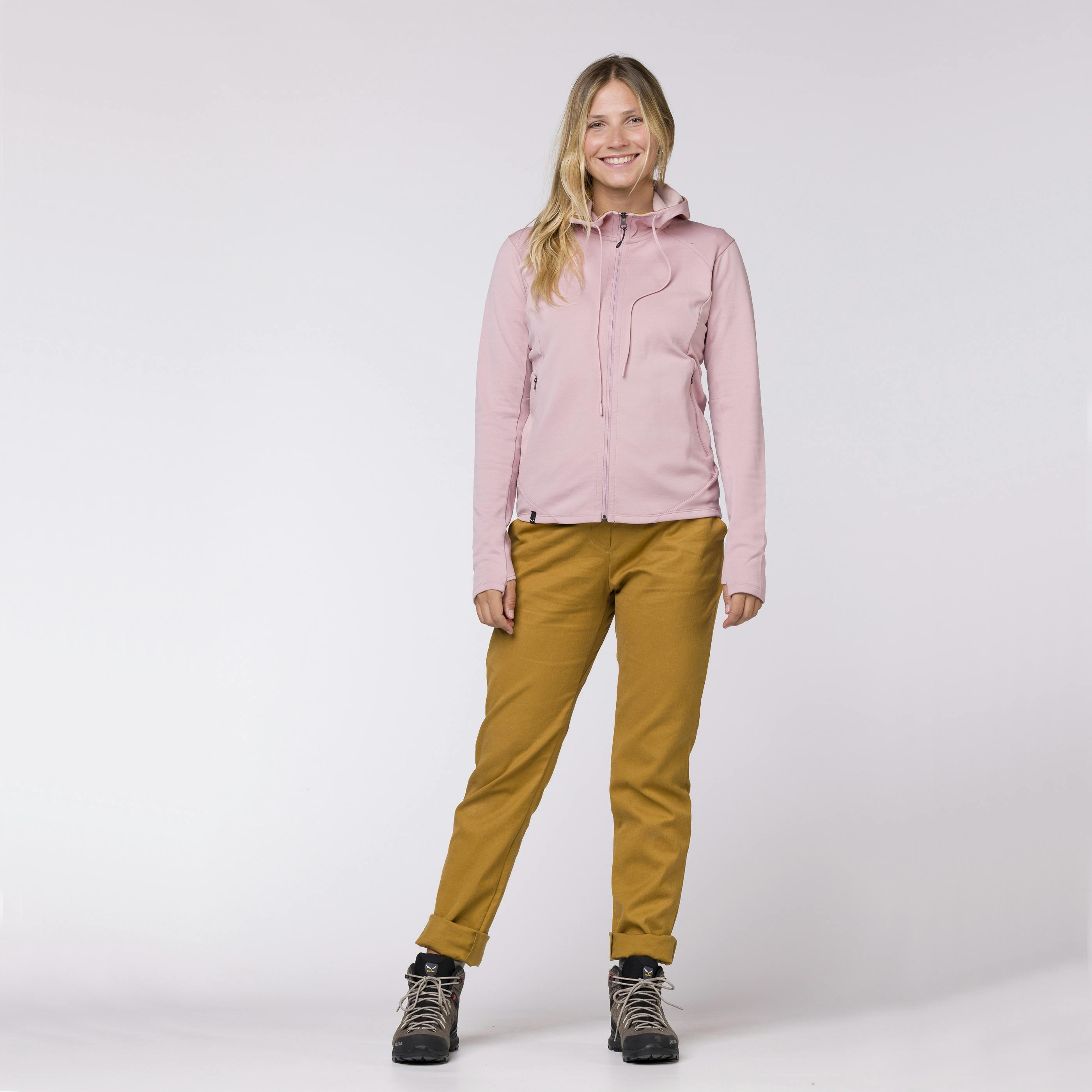 FANES CORD HEMP PANTALON FEMME on_body image