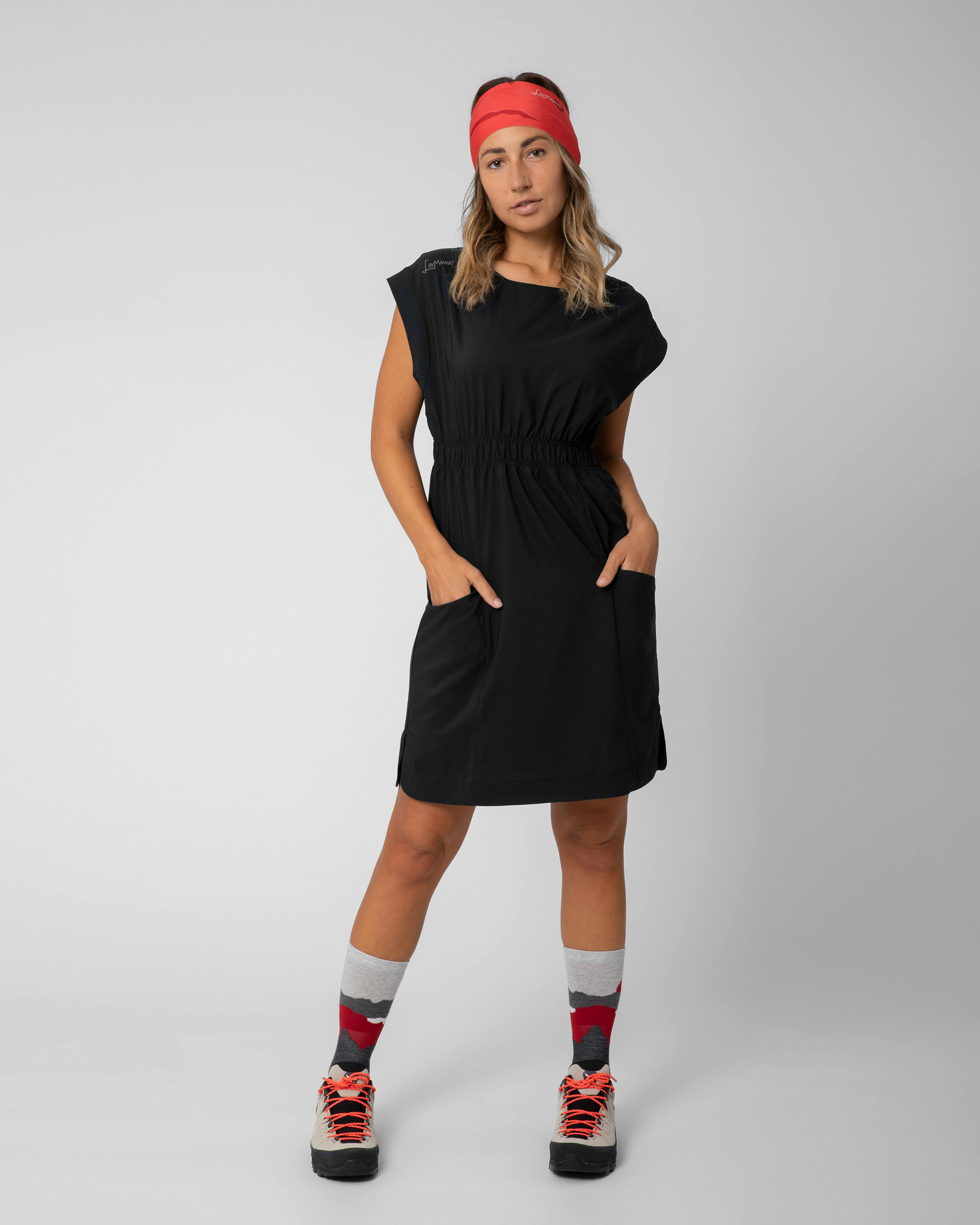 Teresa Kleid action_shot image