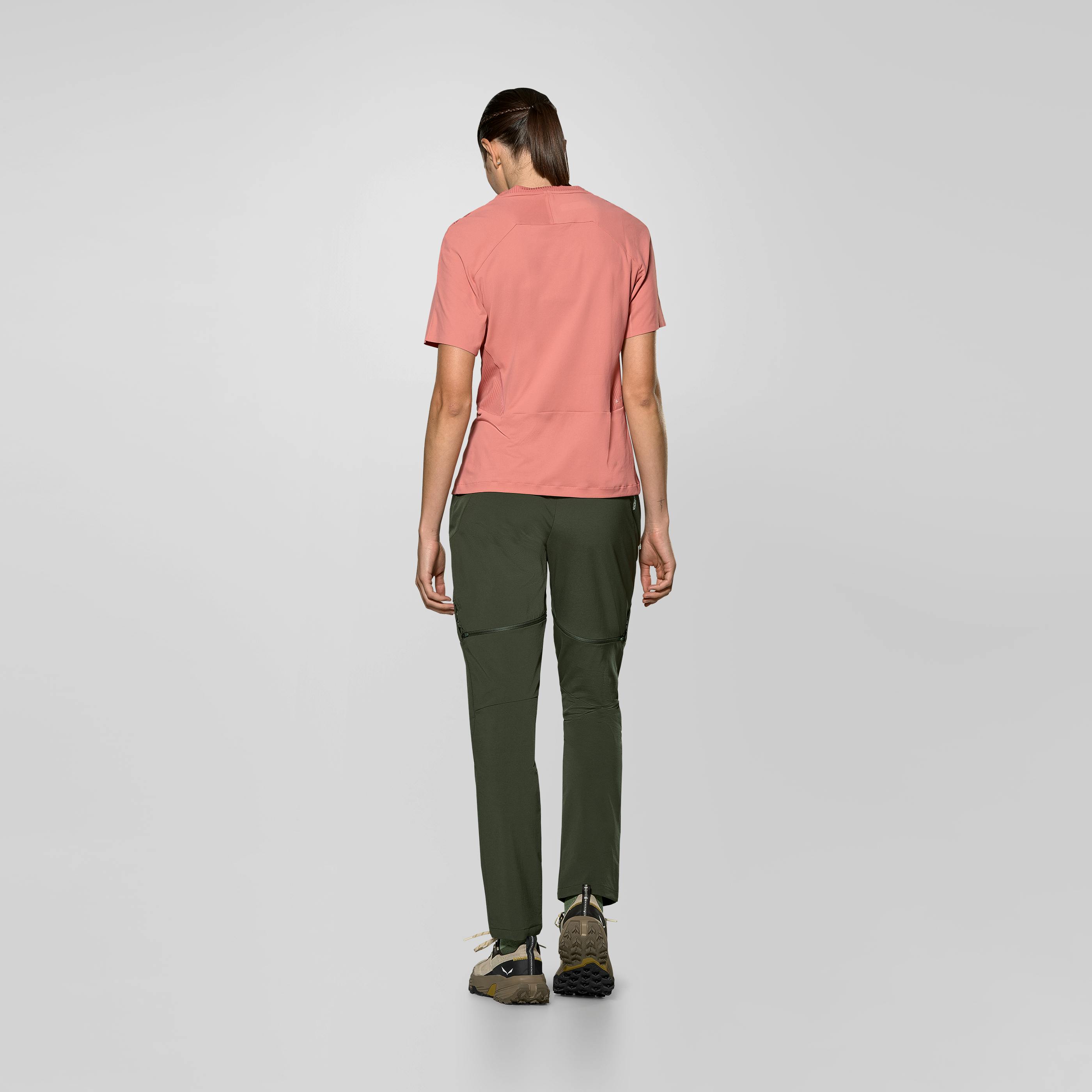 Pedroc 3 Durastretch 2 in 1 Pantalon Femme on_body image