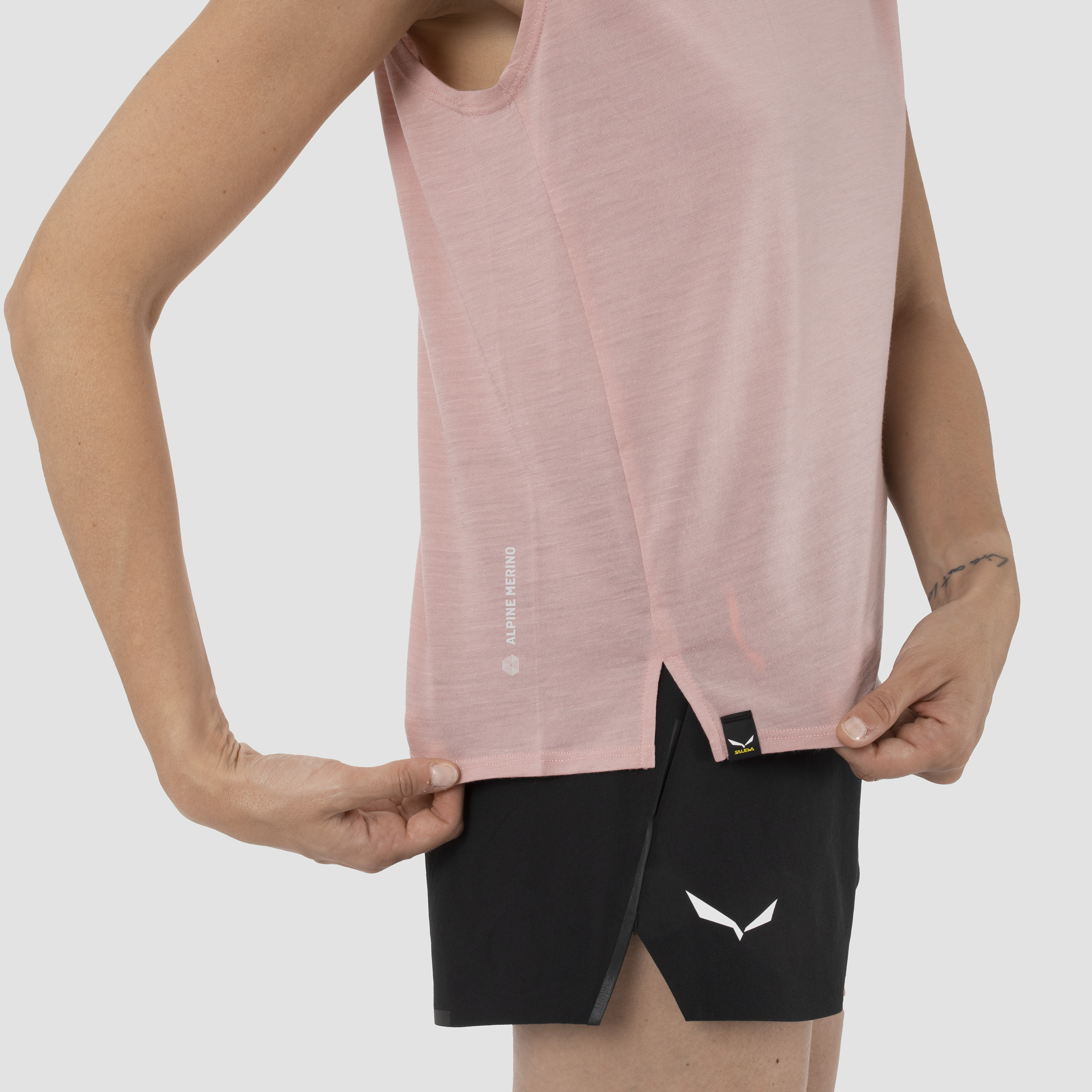 サレワ Salewa 【 Pedroc Tanktop Womens Women 】 ファッション レディースファッション トップス タンクトップ レディー Salewa Pedroc Dry Hybrid Tops | Absolute-Snow