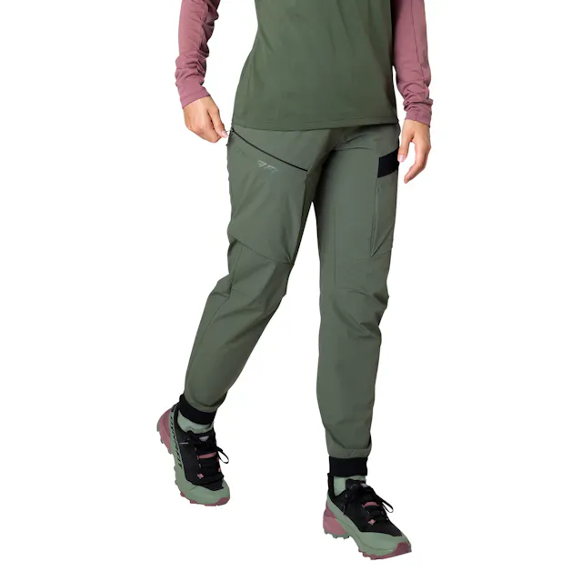 Transalper Cargo Pants Women hover image