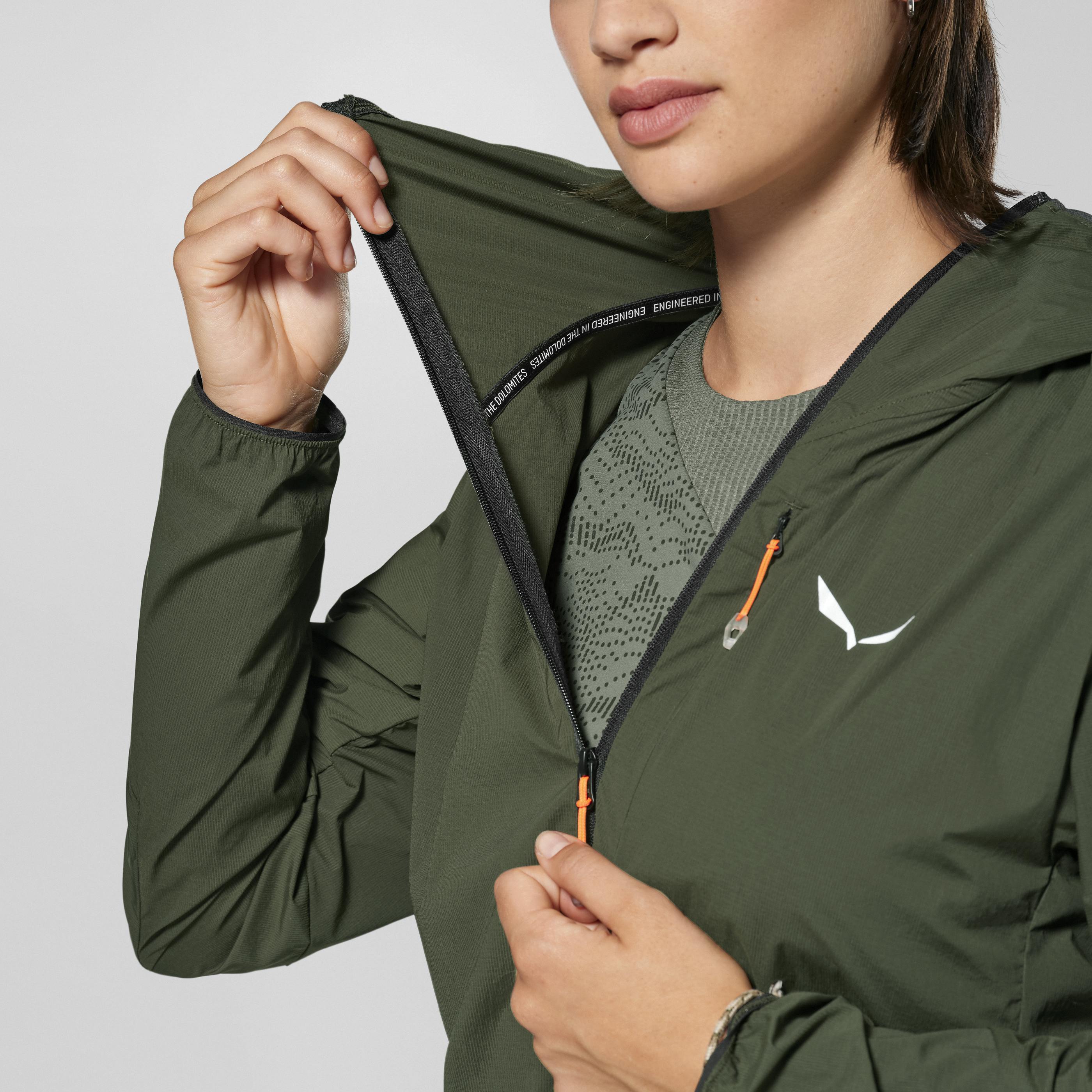 Pedroc Wind Light Hooded Jacket Women tech_detail image
