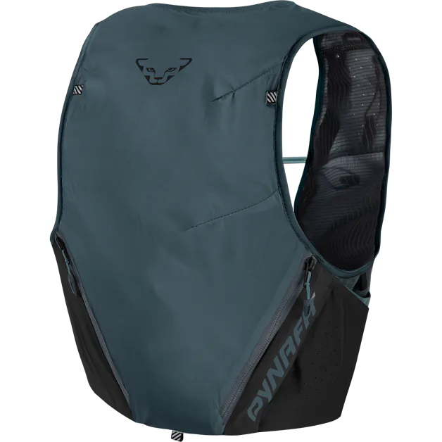 Ultra 12 running vest perspective_view image