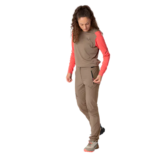 Transalper Light Dynastretch Hose Damen on_body image