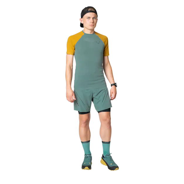 Ultra 2in1 Shorts Herren on_body image