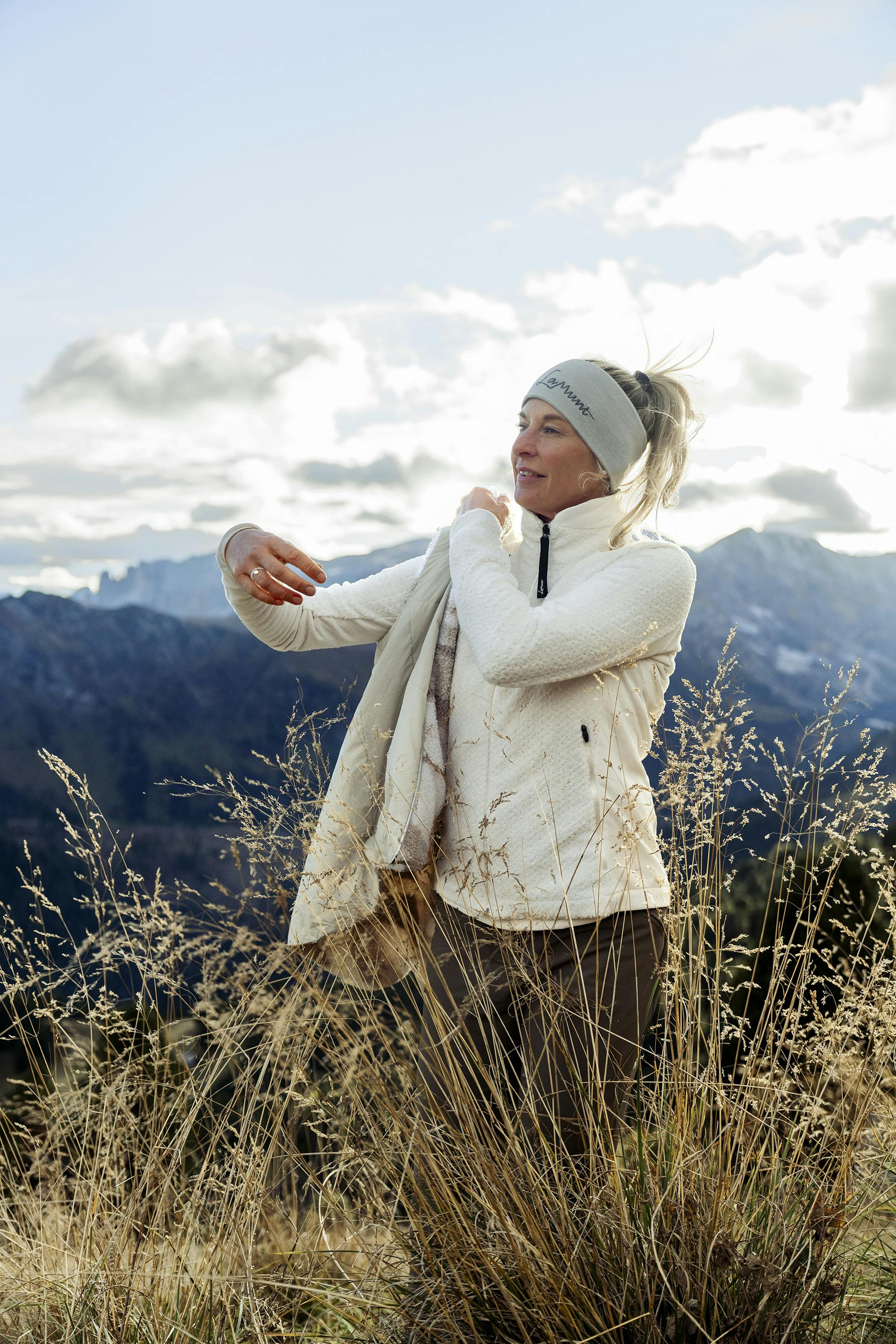 Jenny Thermojacke  action_shot image