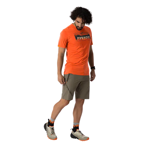 Transalper Light Dynastretch Shorts Herren on_body image