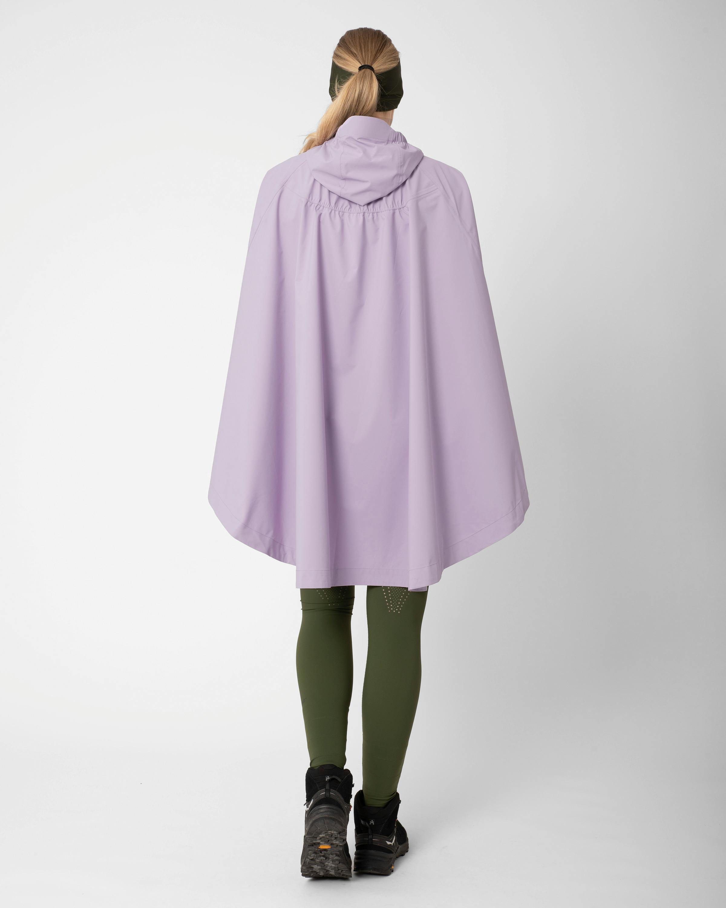 Brigitte Cape action_shot image