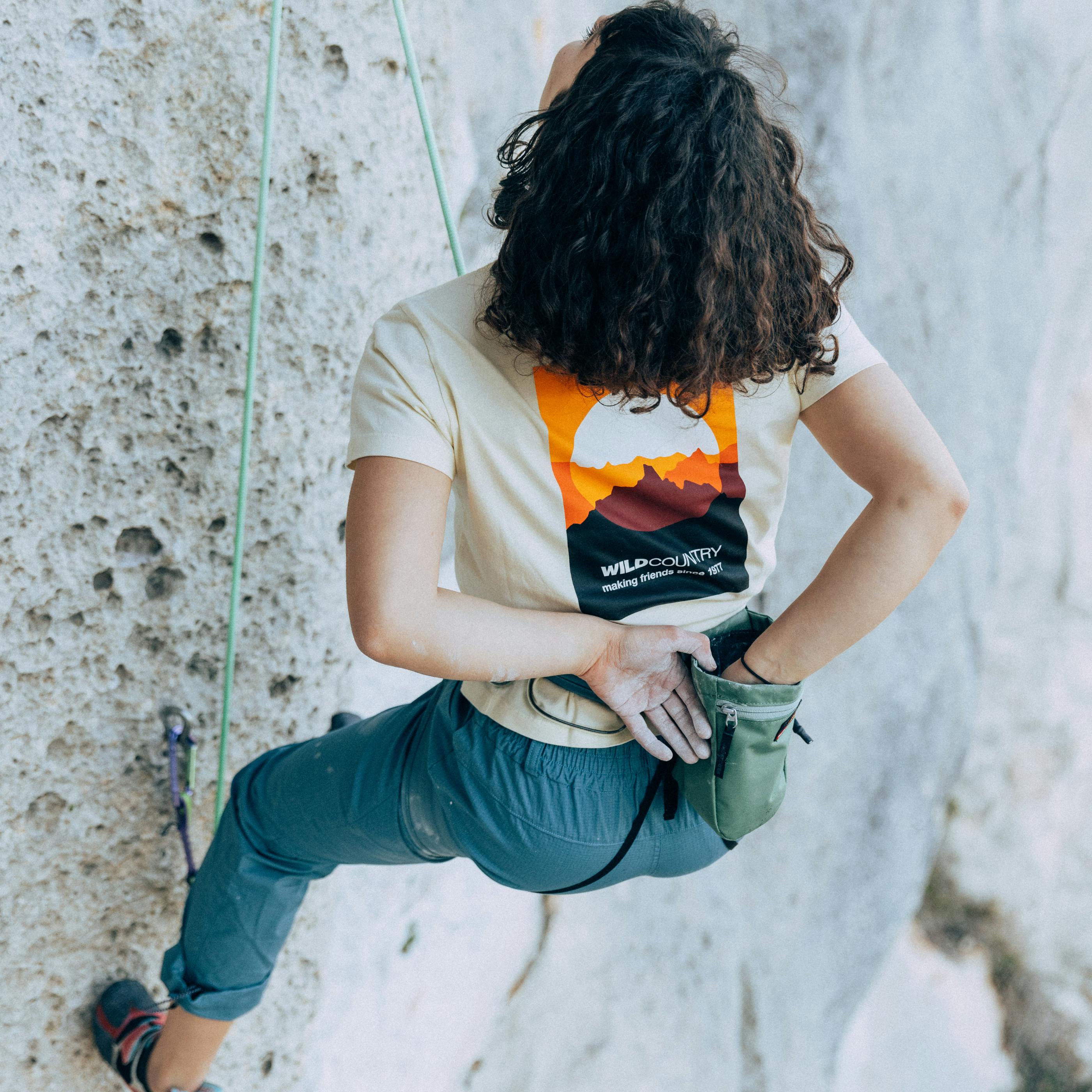 Flow Chalkbag       perspective_view image