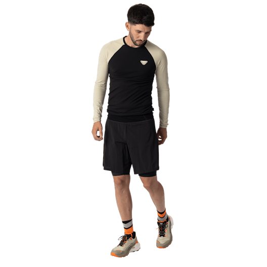 Ultra S-Tech Longsleeve Men on_body image