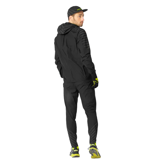 Trail Reflective Wind Jacket Men on_body image