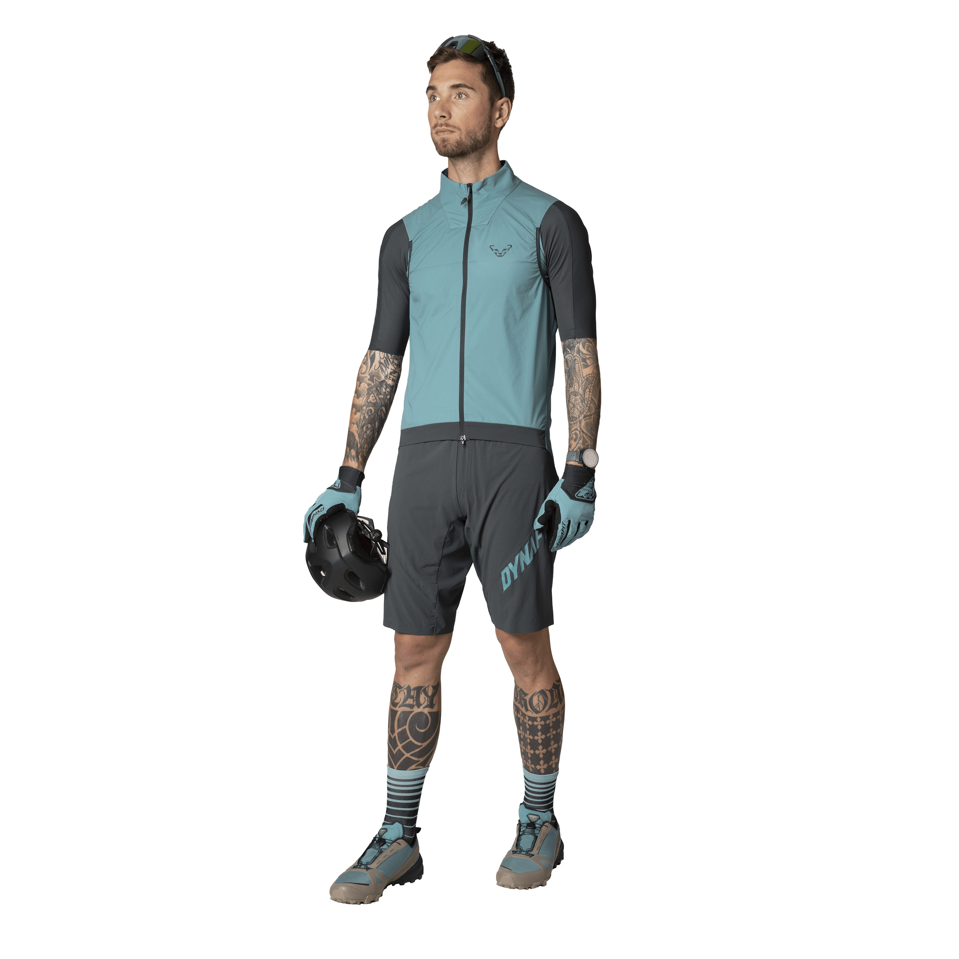 Ride Light Wind Weste Herren on_body image