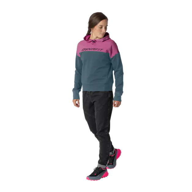 24/7 pullover con cappuccio donna on_body image