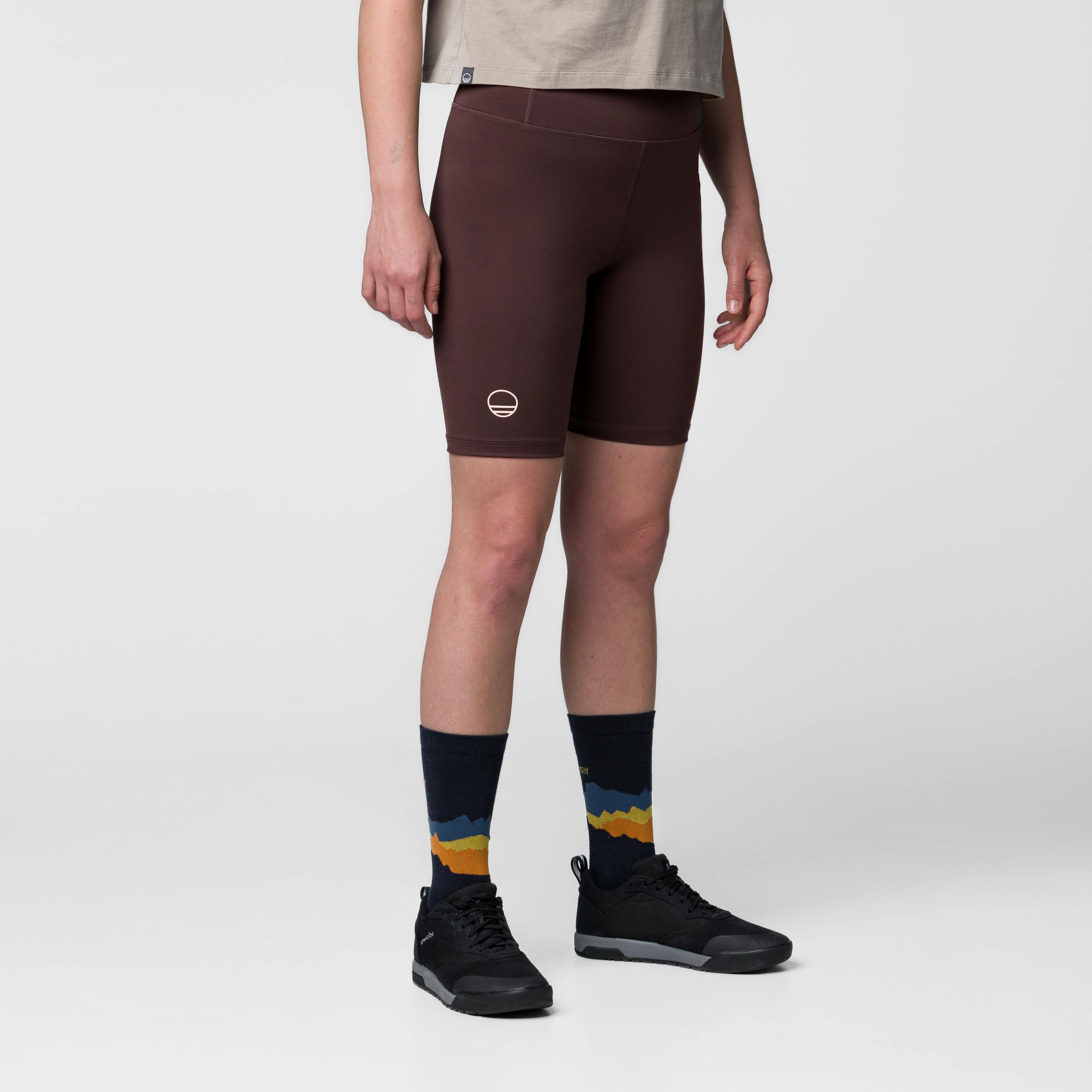 Session 2 Damen Mid Leggings  on_body image