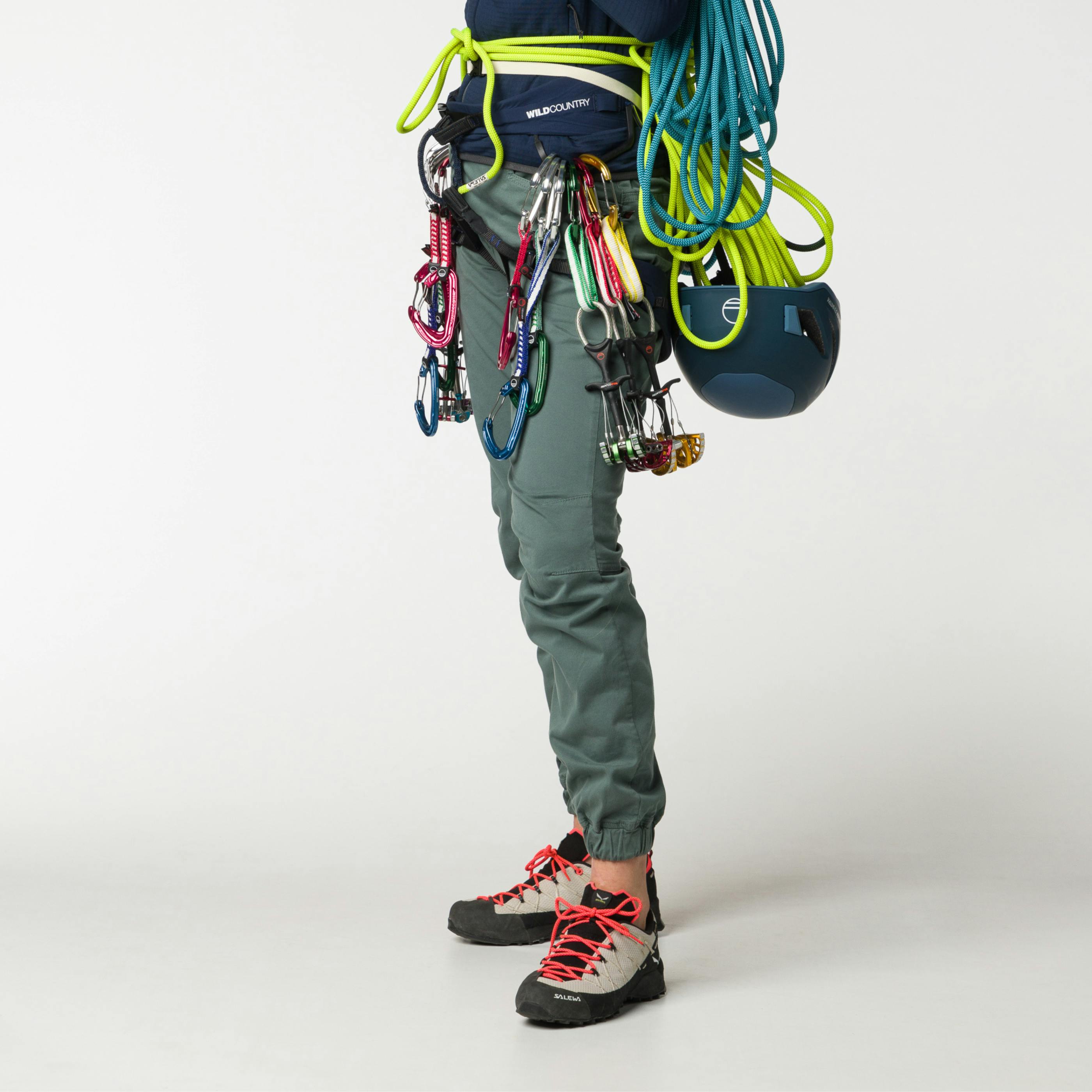 Stamina 2 Pant Woman on_body image