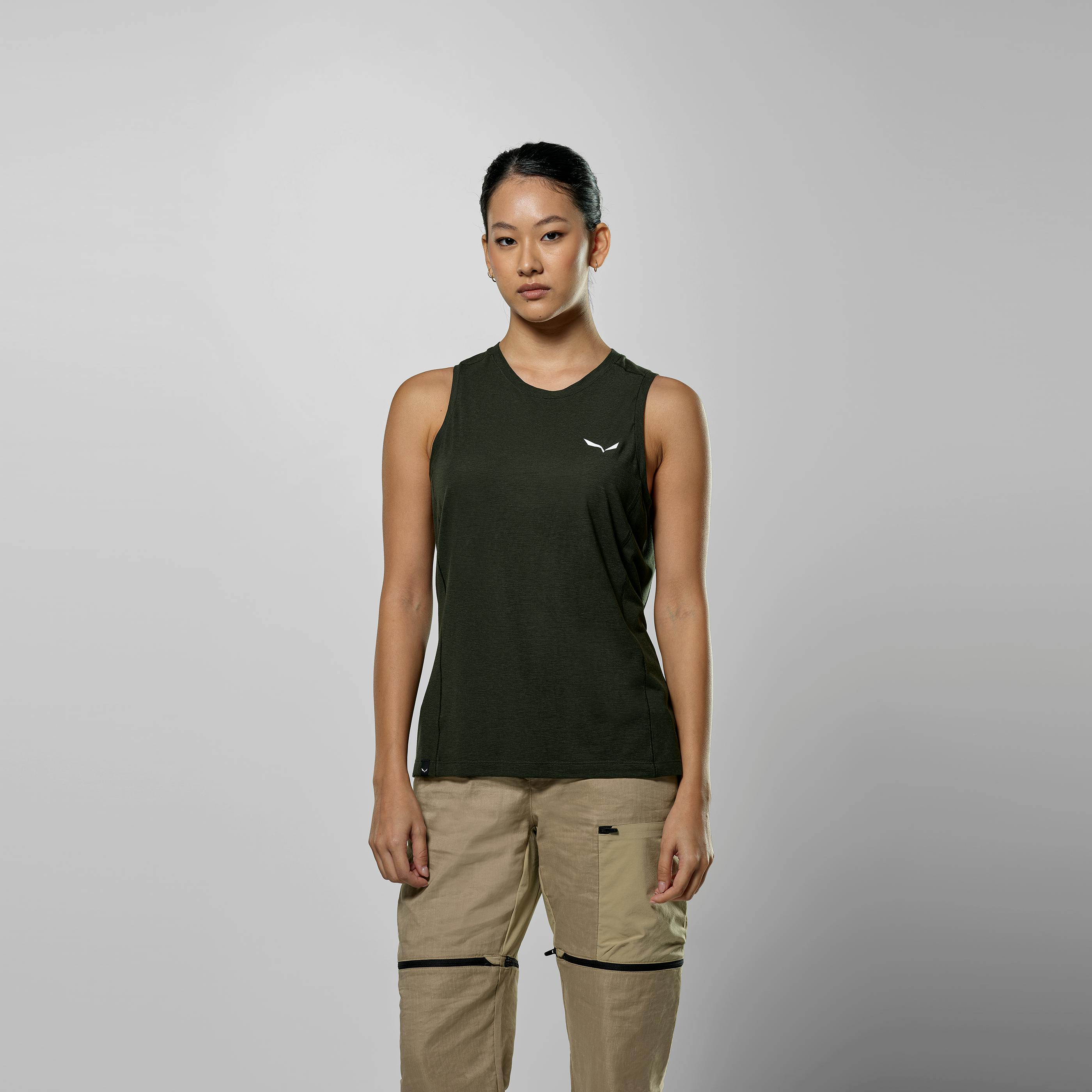 Puez Dry Tank Top Women on_body image