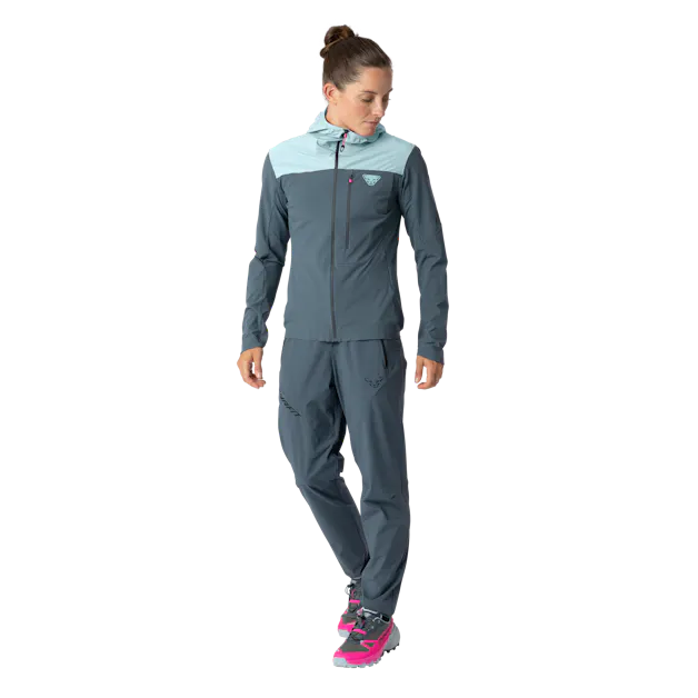 Traverse Dynastretch Jacke Damen on_body image