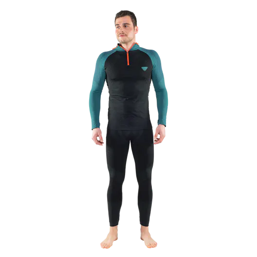 FT Dryarn® Warm Hoody Herren on_body image