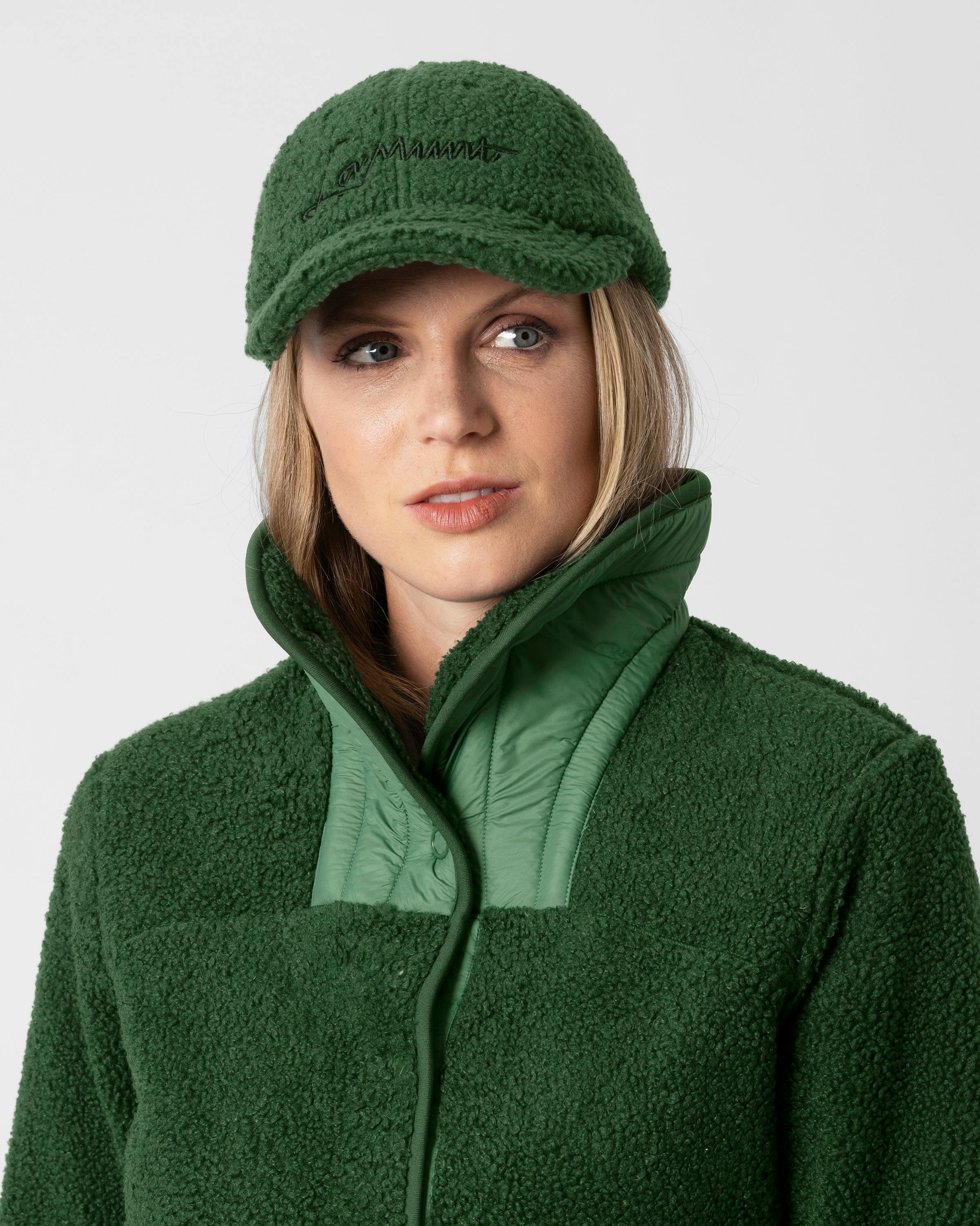Martha Cappellino invernale con visiera tech_detail image