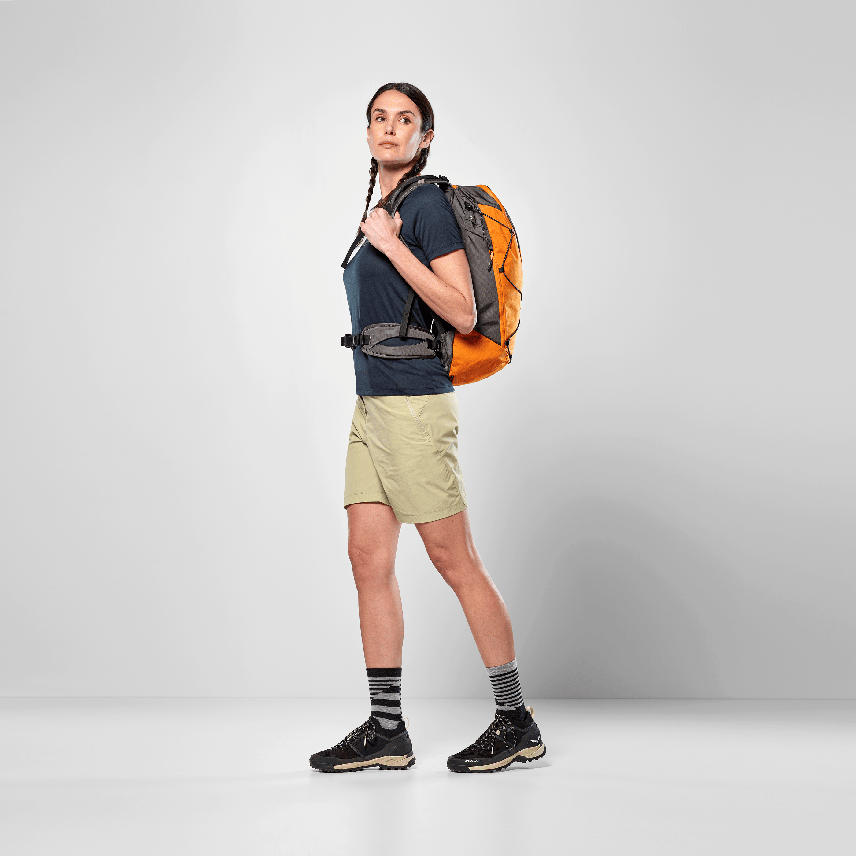 Puez 25L Zaino on_body image