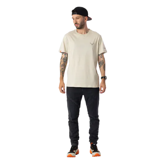 24/7 Graphic T-Shirt Men on_body image