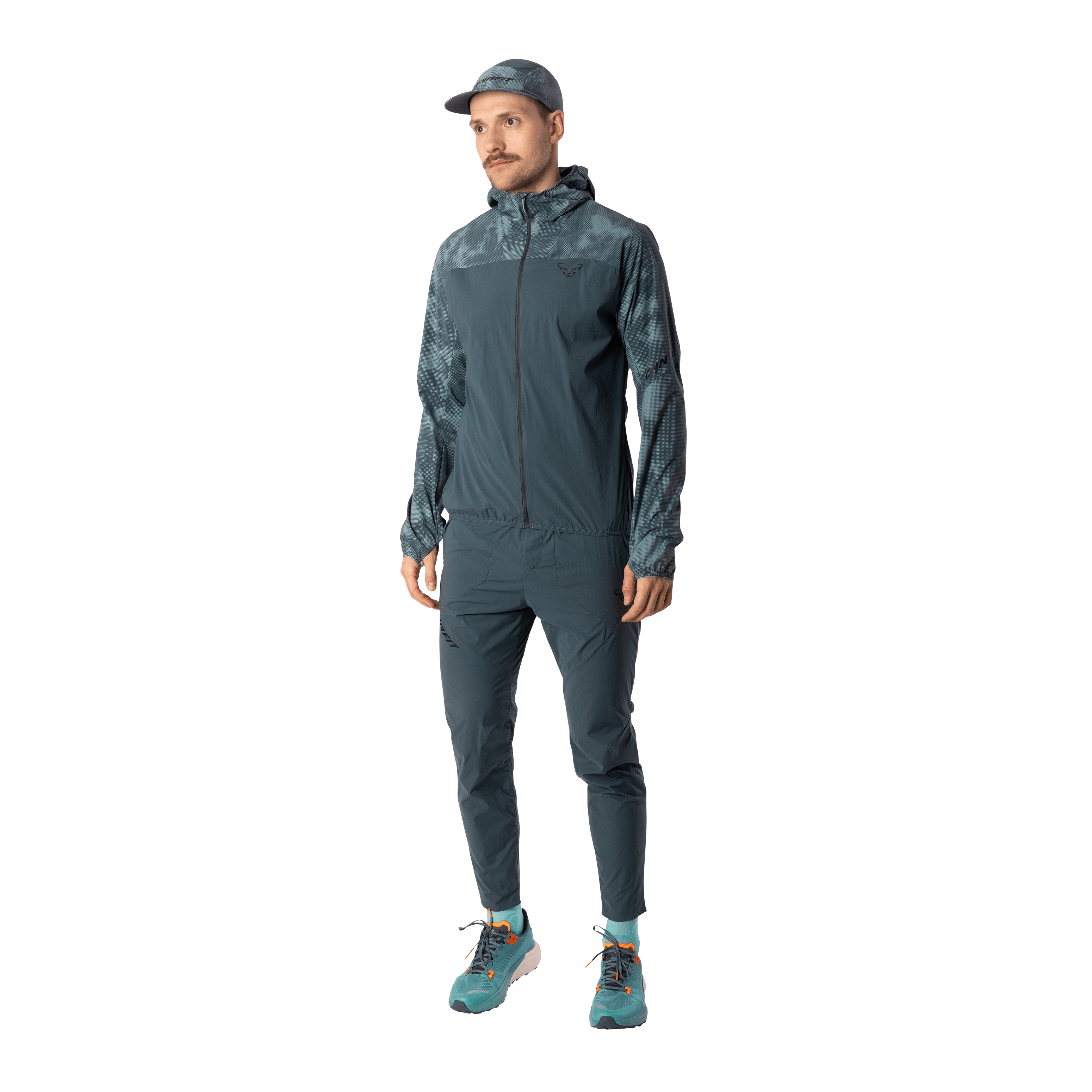 Trail Reflective Wind Jacket Men on_body image
