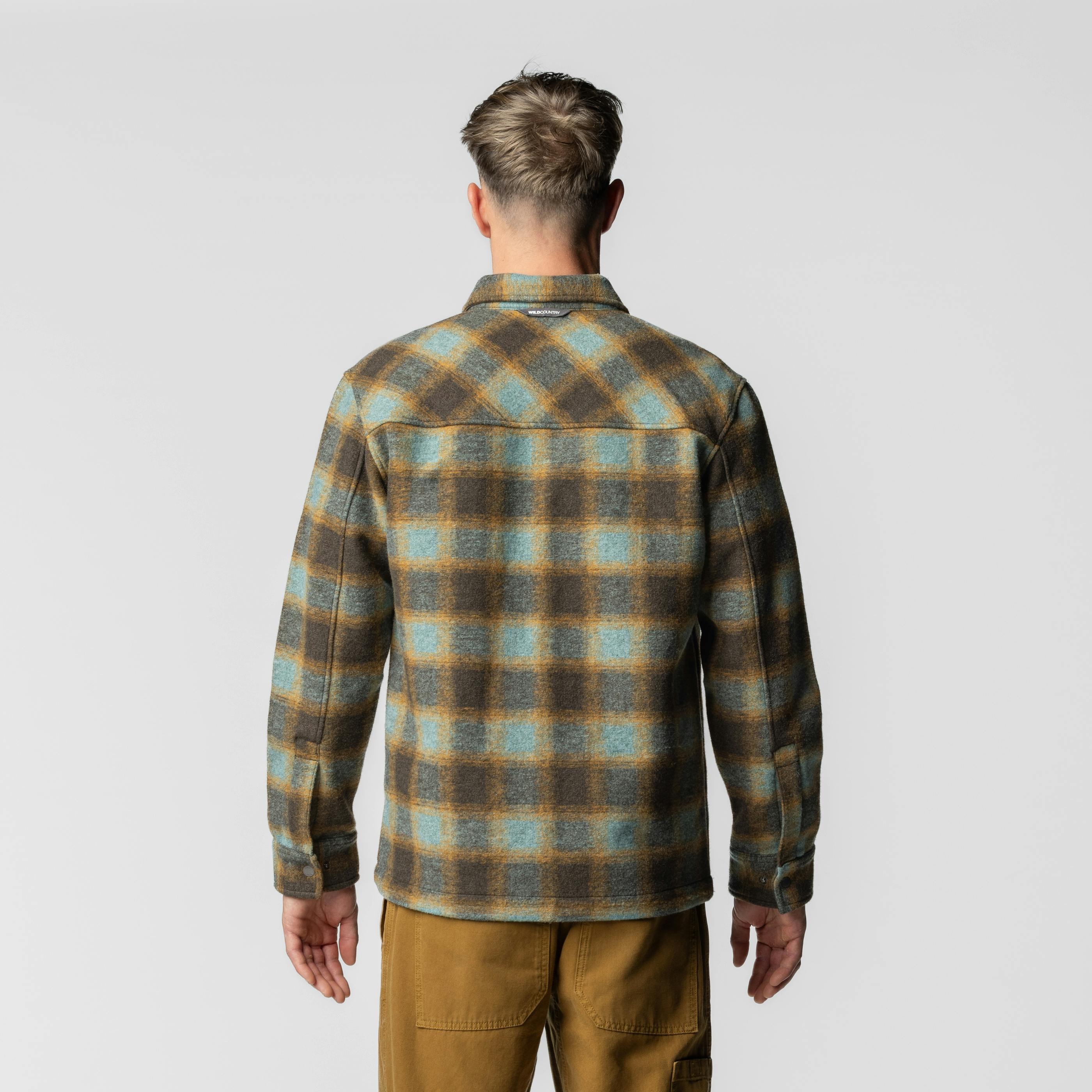 Movement Unisex-Jacke on_body image