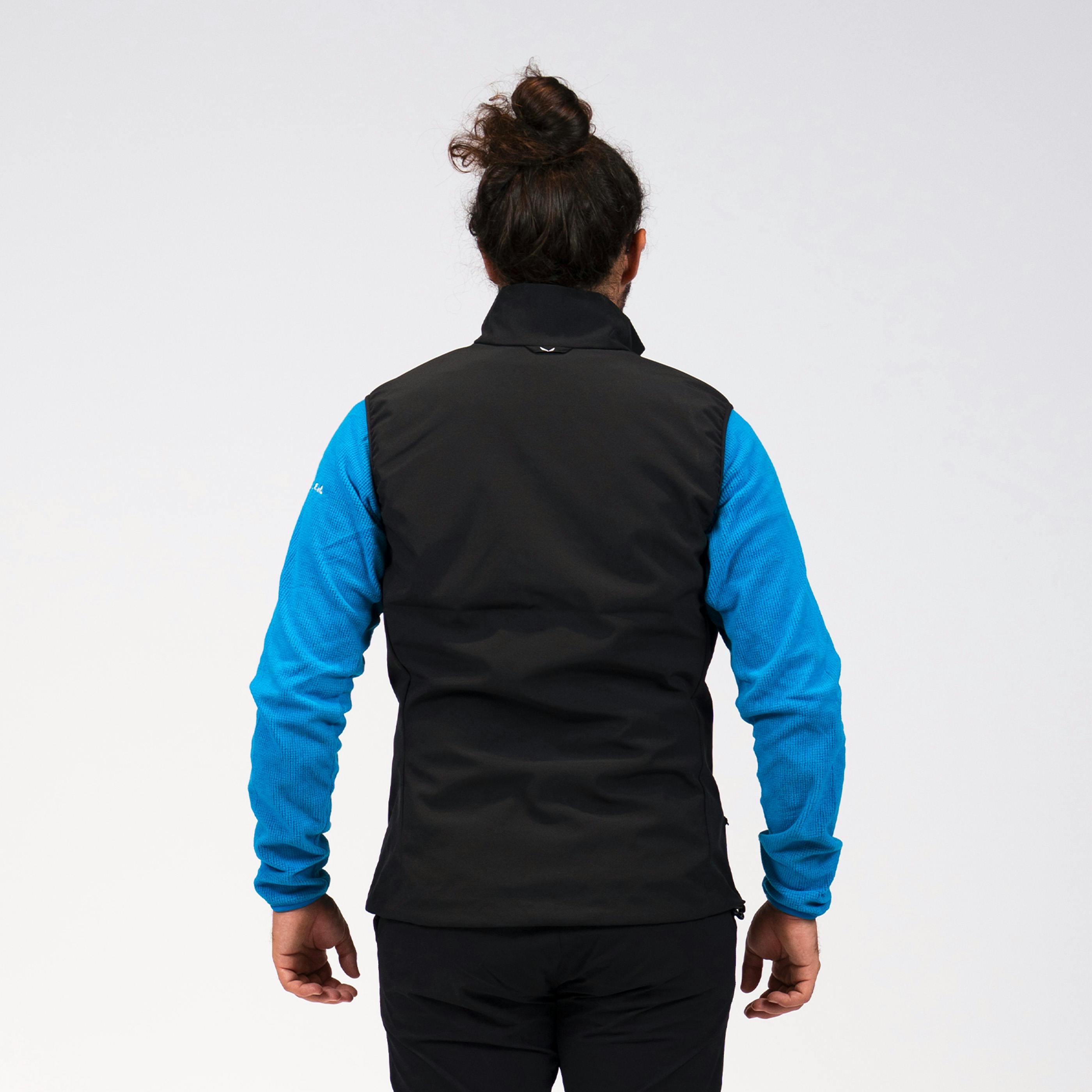 CESANO SW M VST perspective_view image