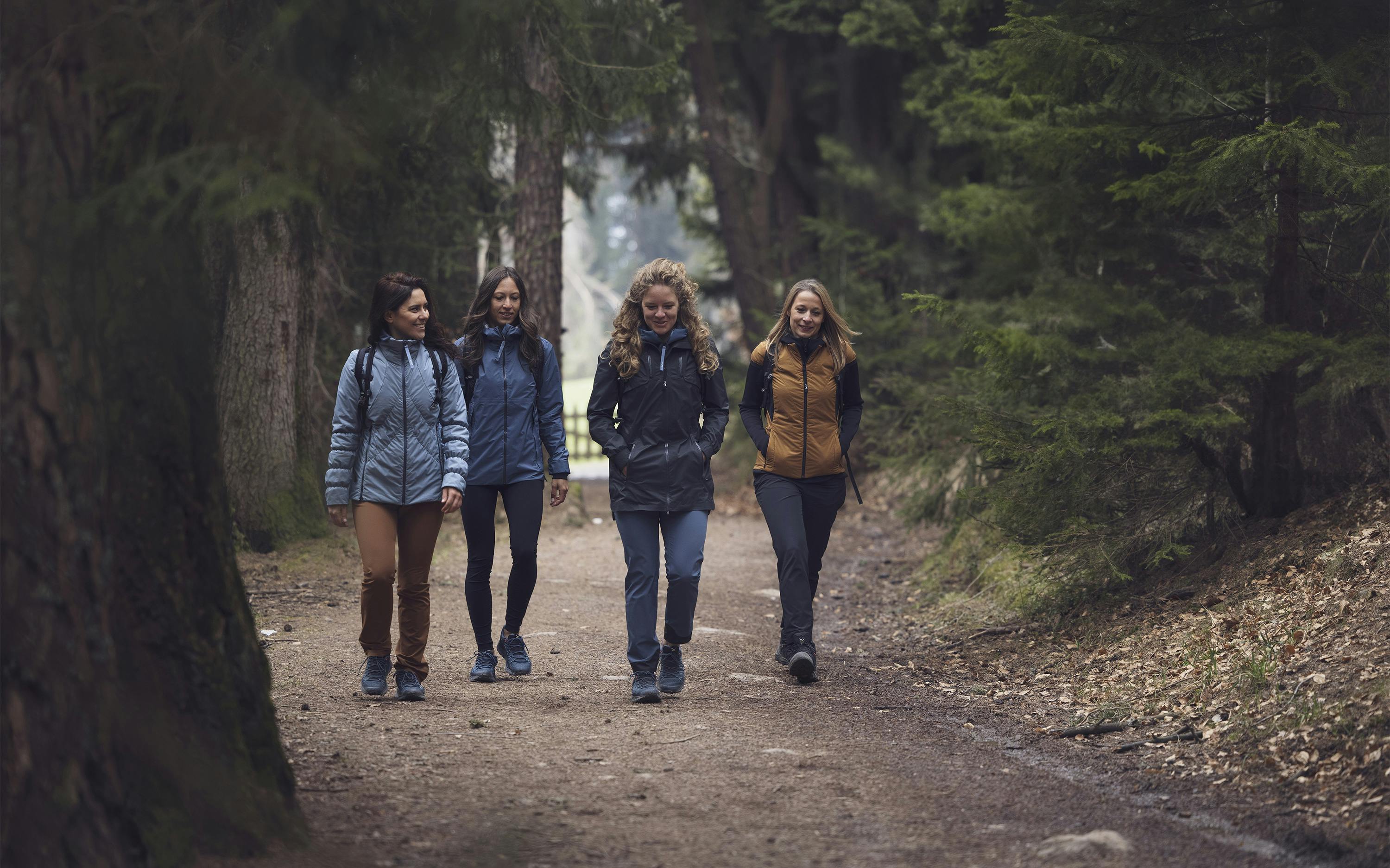 Linda Shell Jacket horizontal image