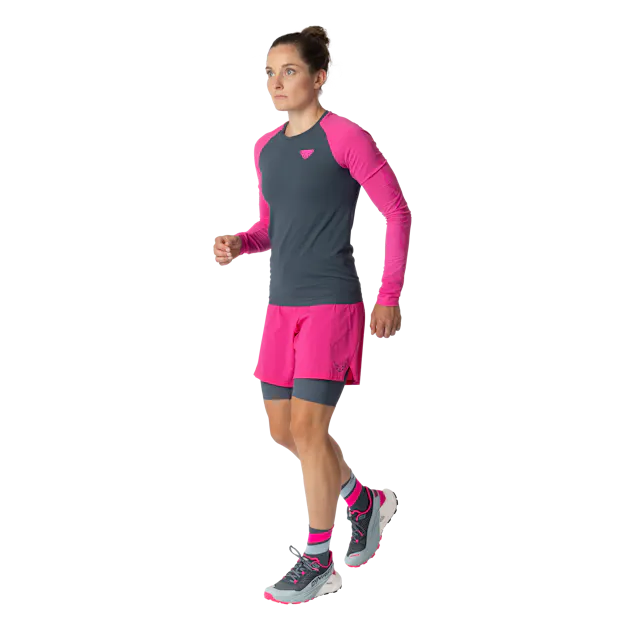 Ultra 2in1 Shorts Damen on_body image